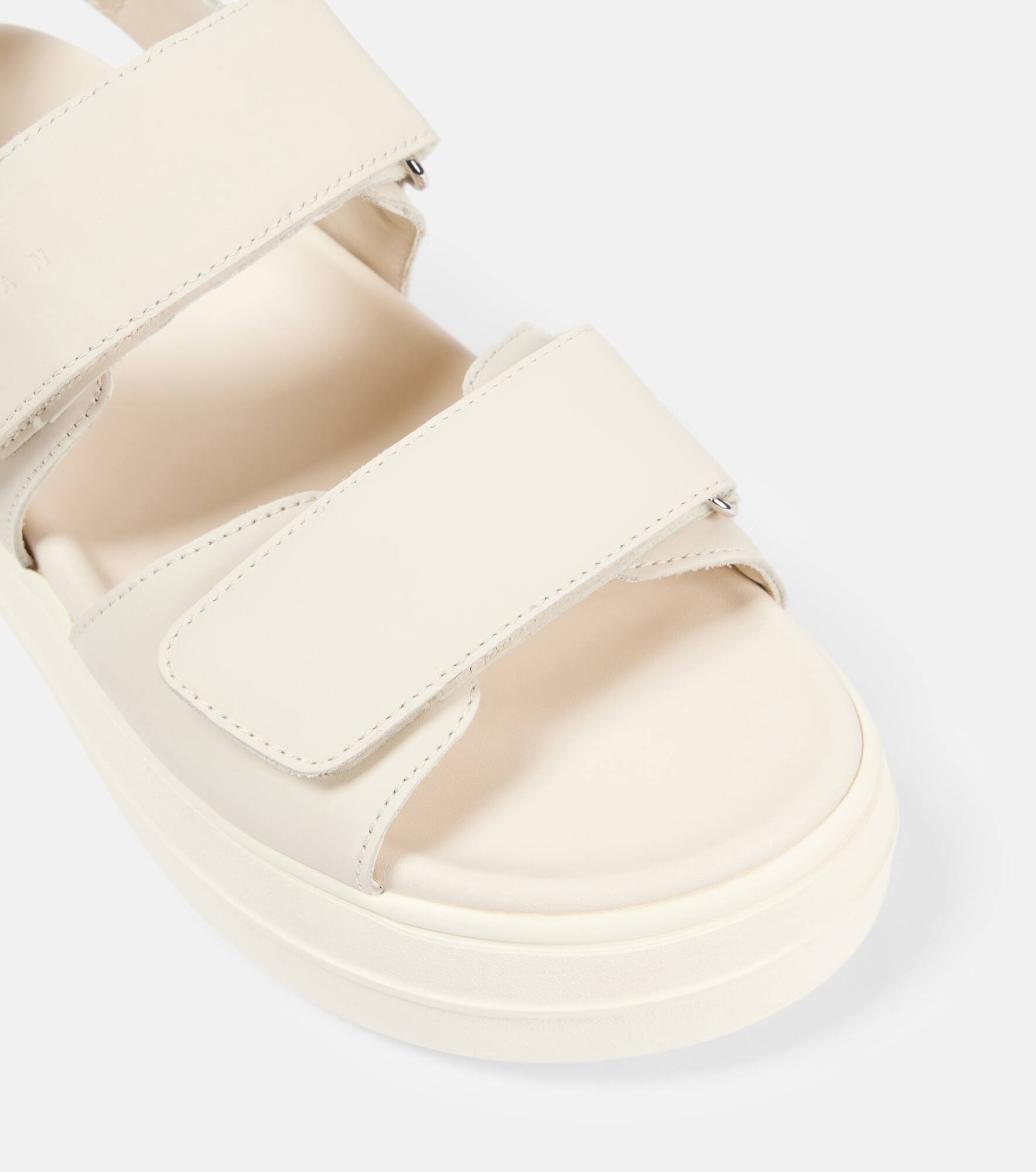 H680 leather sandals - 5