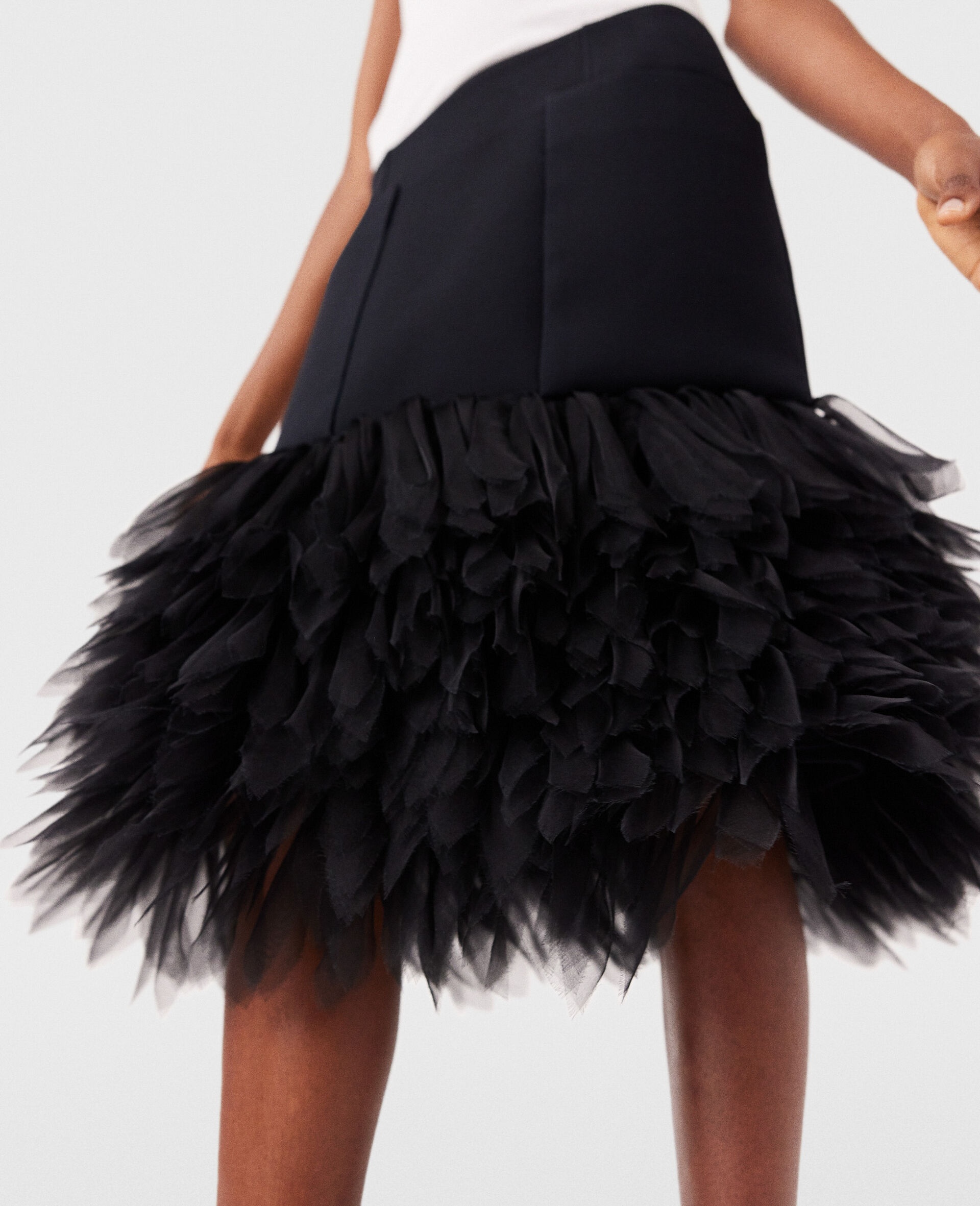 High-Rise Feather Midi Skirt - 3