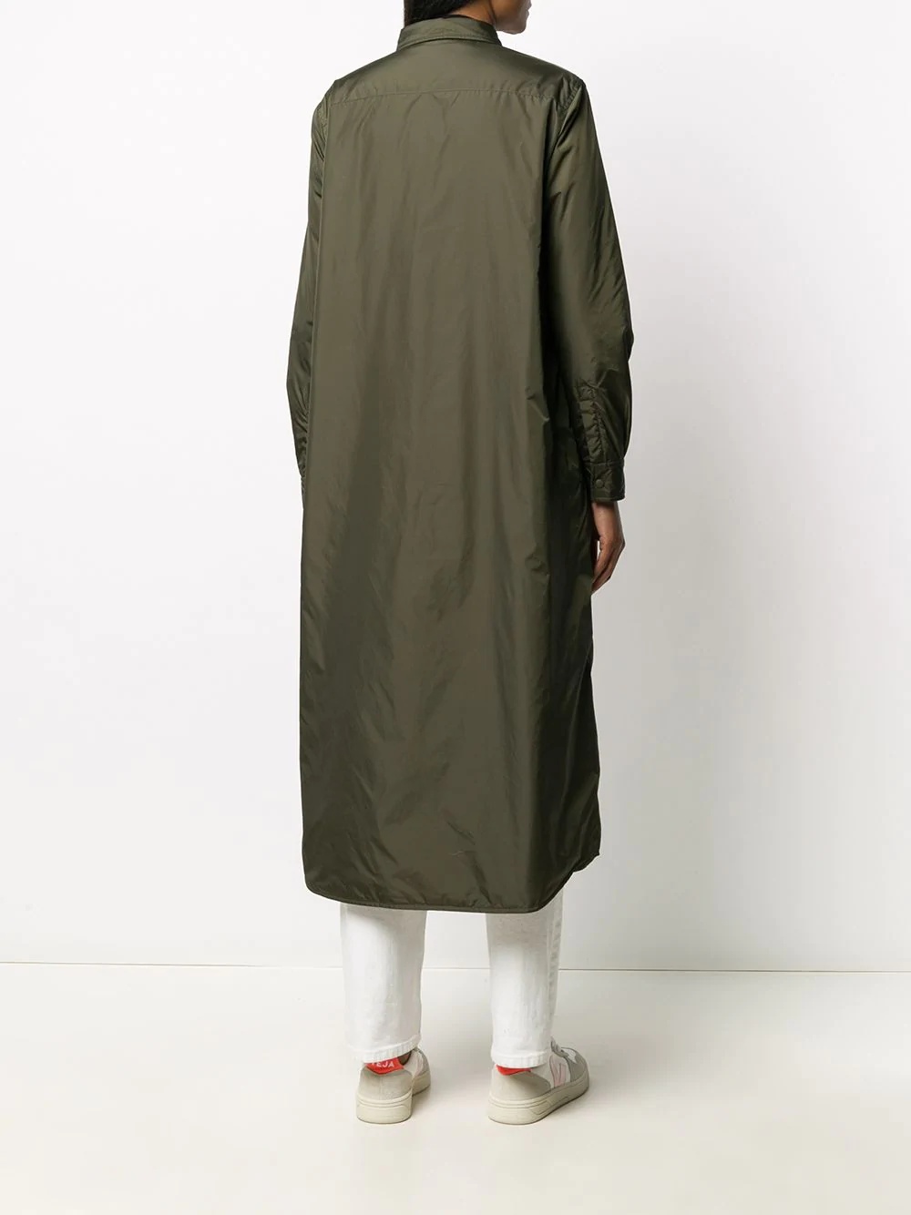 long snap-fastening raincoat - 4