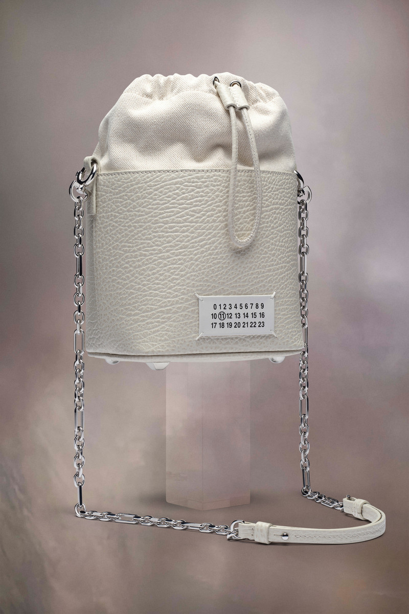 Maison Margiela 5AC bucket small outlook