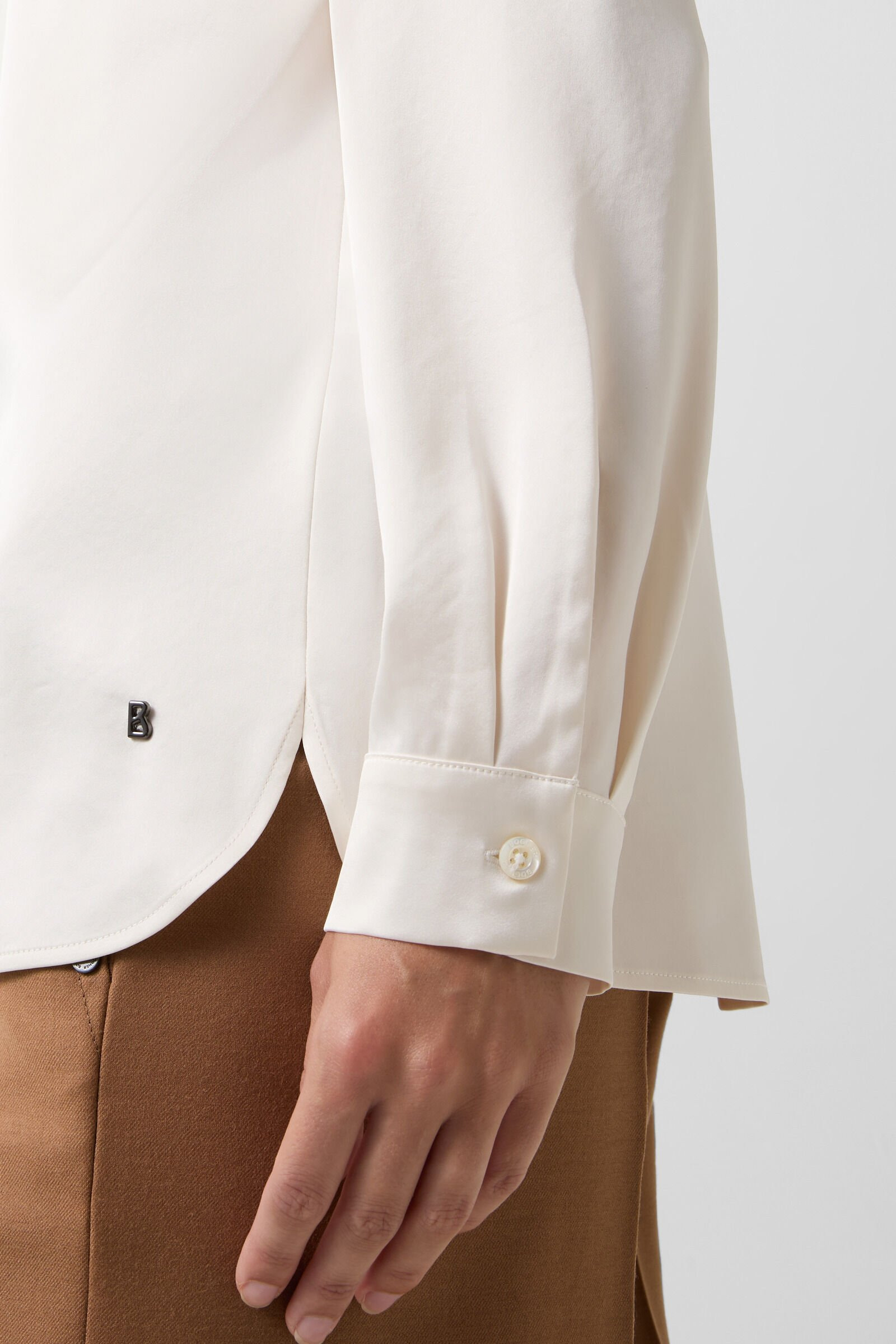 Gerrit satin blouse in Cream - 5