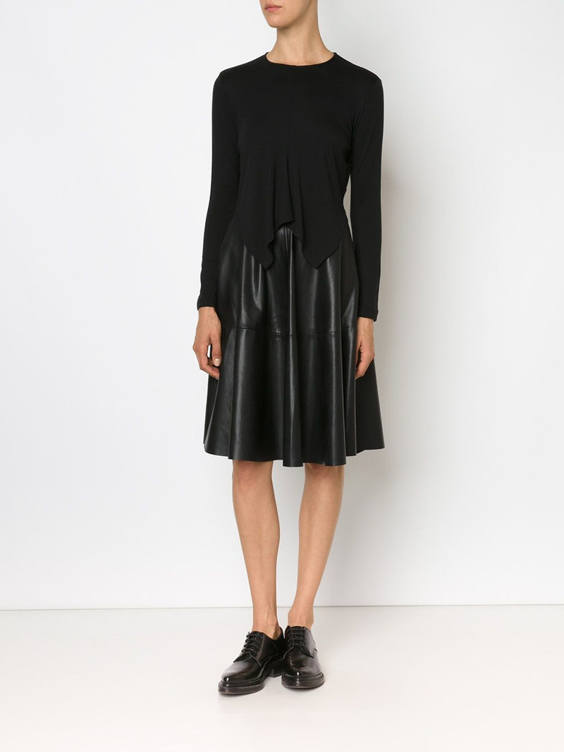 Noir Kei Ninomiya asymmetric hem longsleeve T-shirt outlook