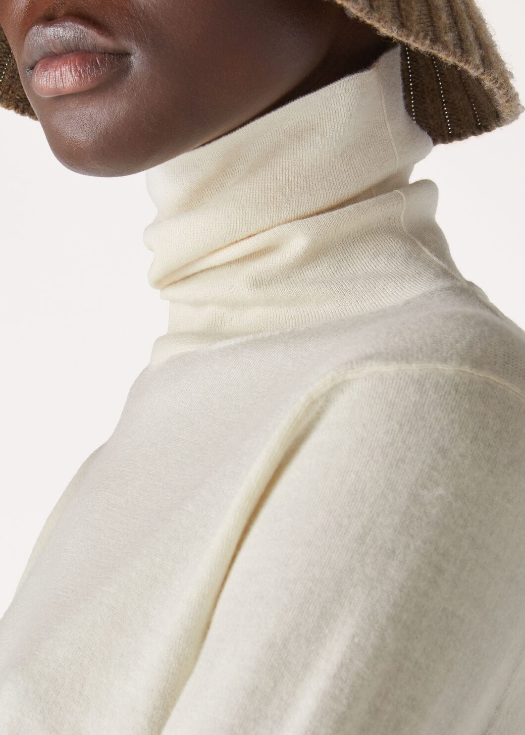 Jubilee Turtleneck - 2