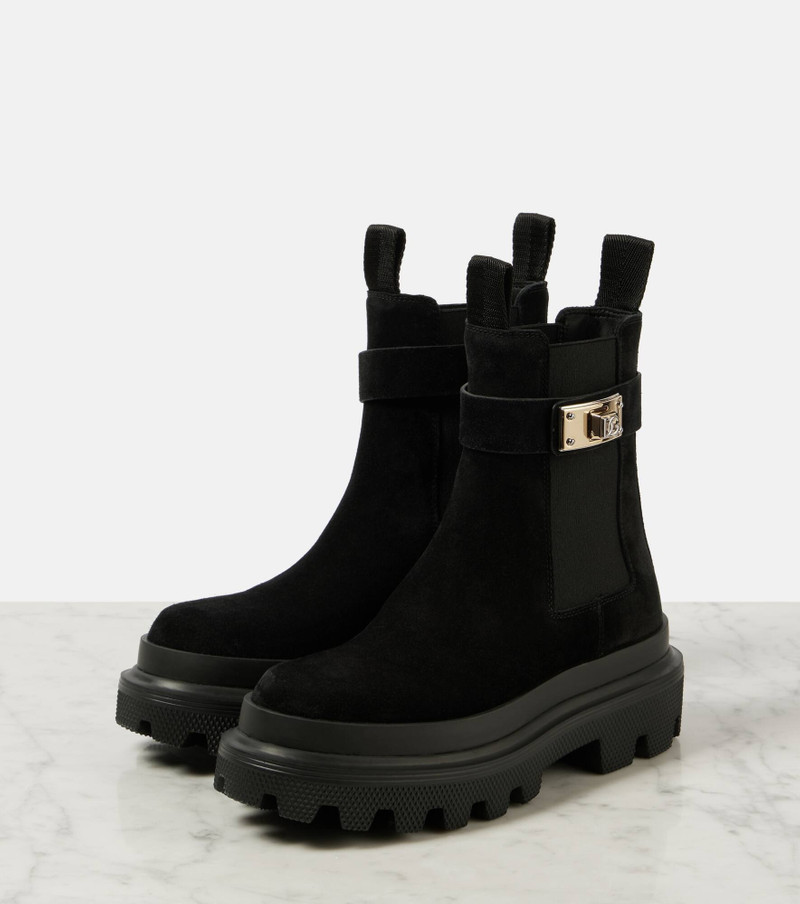 Suede ankle boots 5