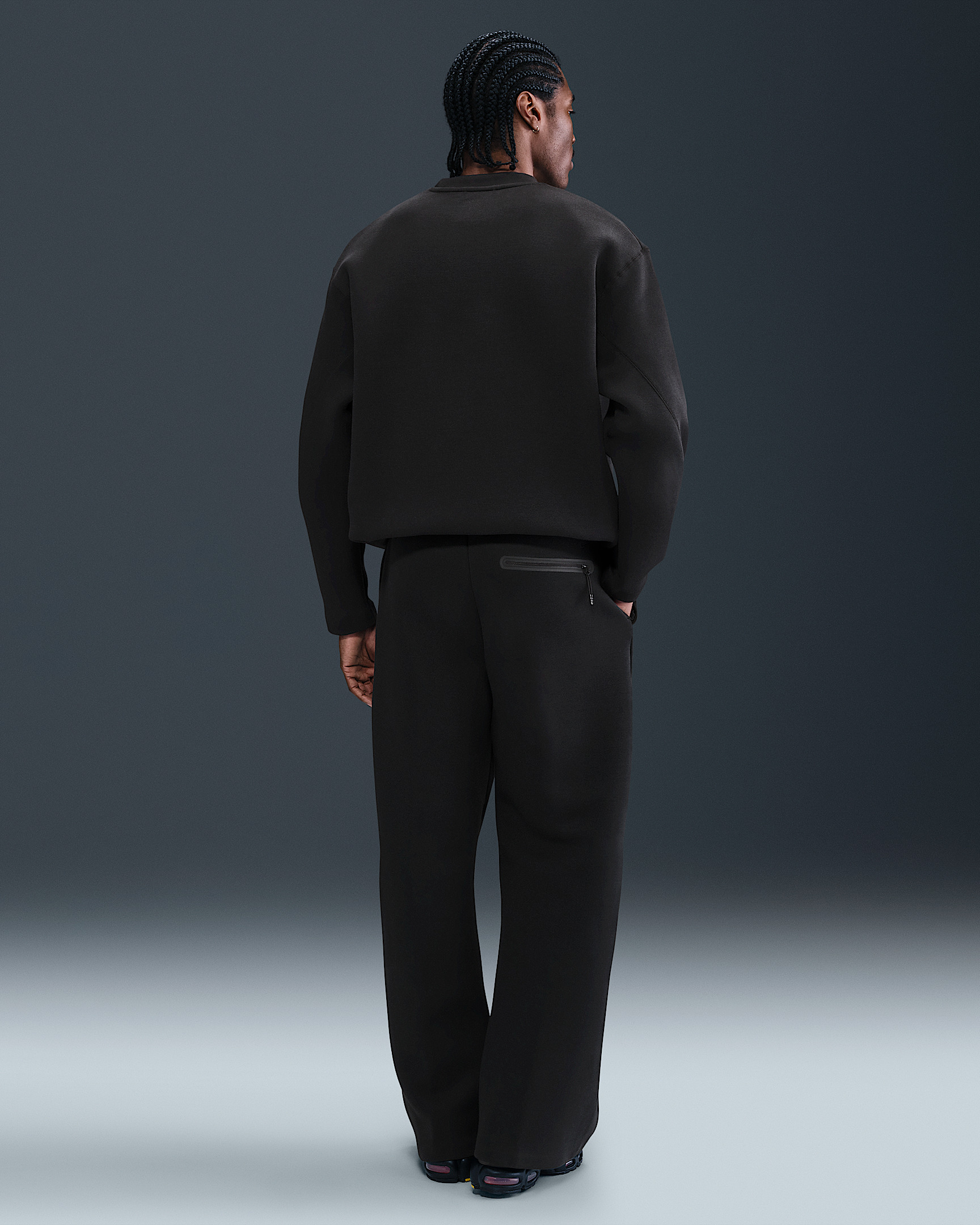 Nike Tech Men's Fleece Loose-Fit Open Hem Pants - 4