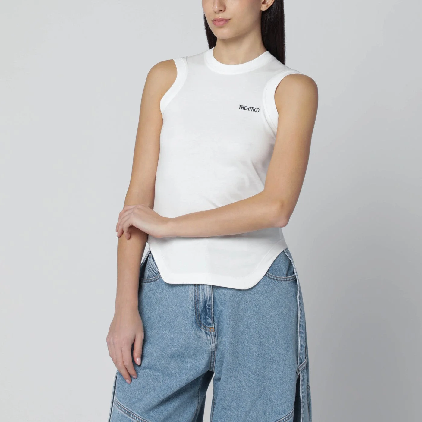 White tank top with shaped hem - 1