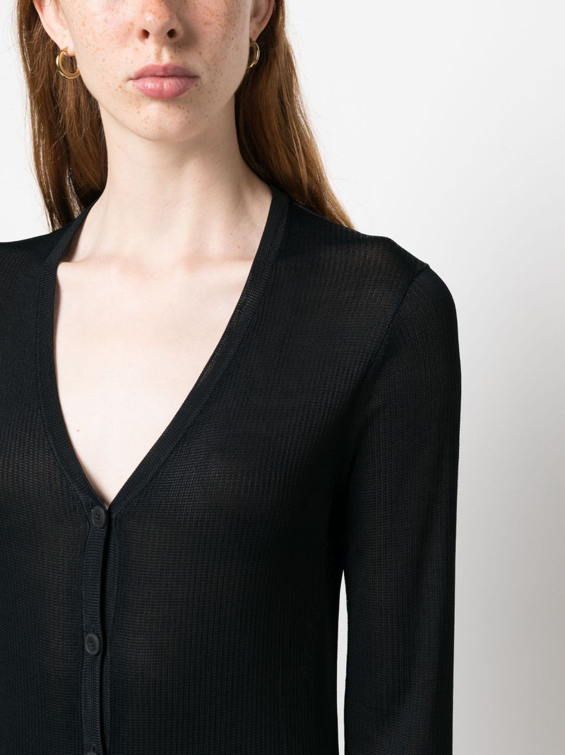 V-neck knitted dress 5