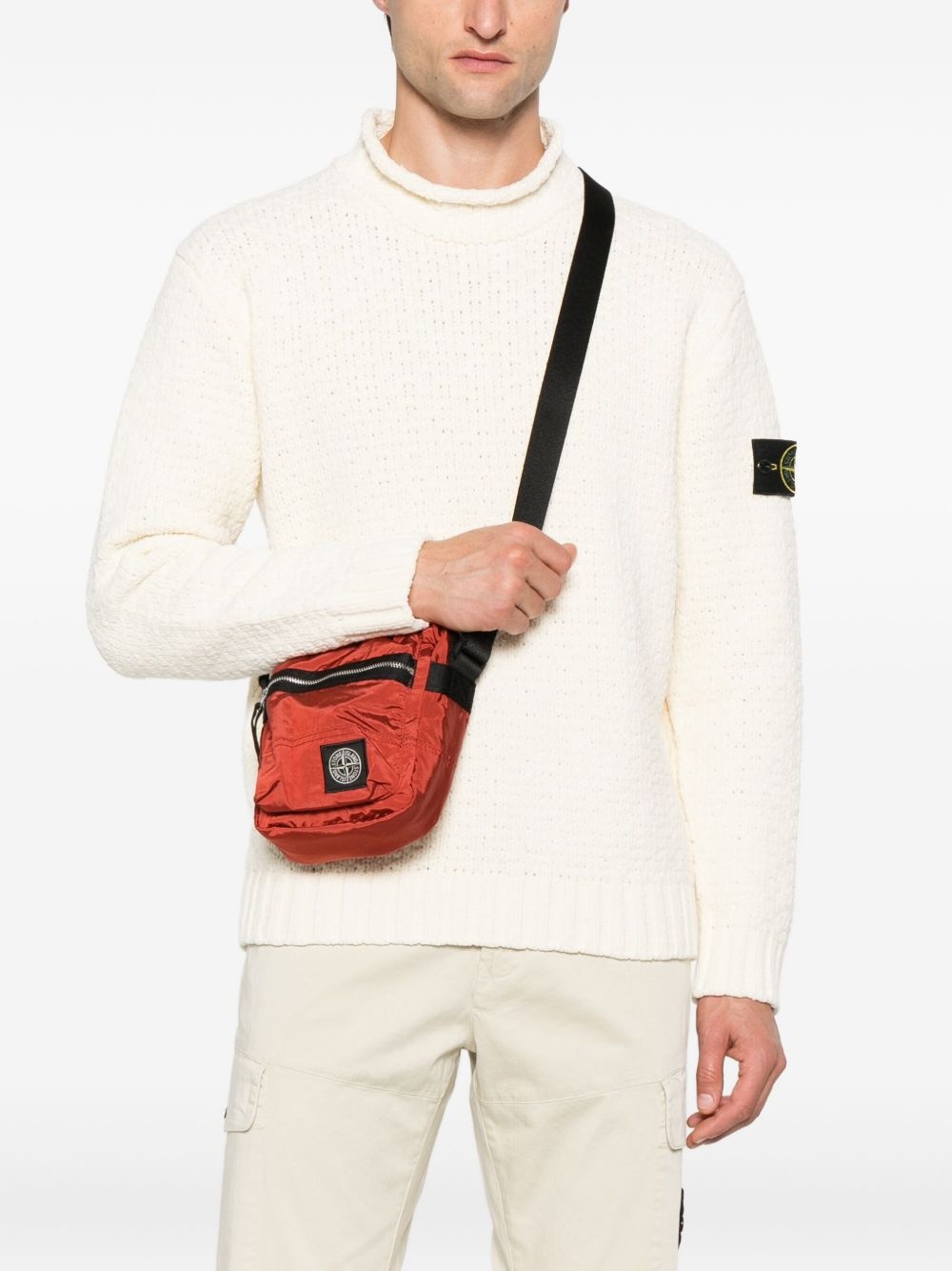 ECONYL® zip-fastening messenger bag - 2