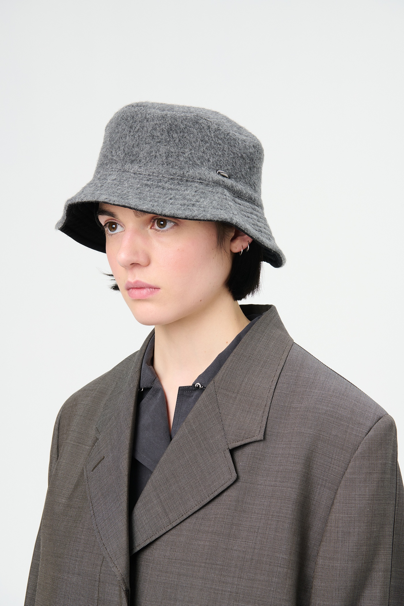 Bucket Hat Island Grey Hairy Mohair. - 4