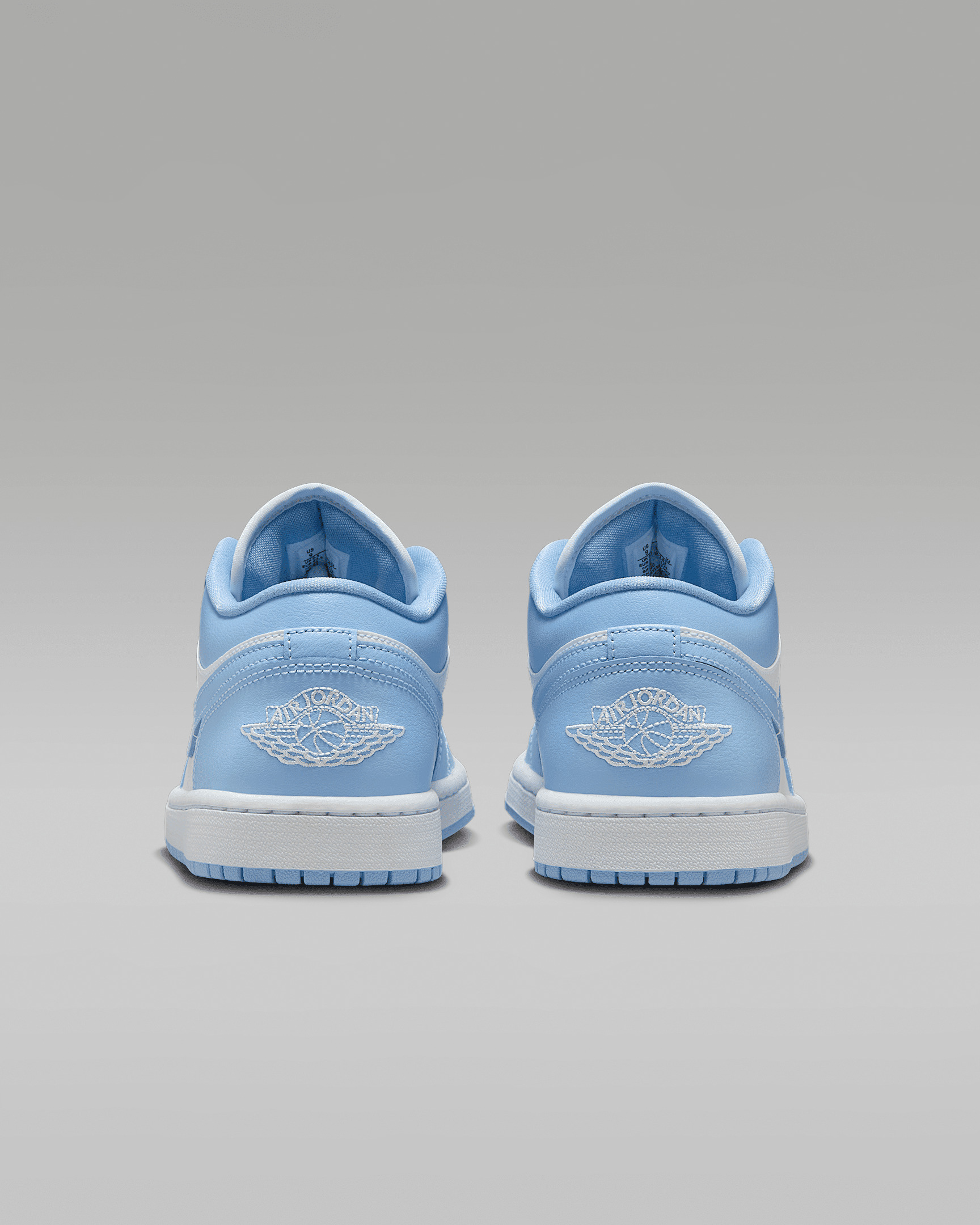 Air Jordan 1 Low Women's Shoes - 6