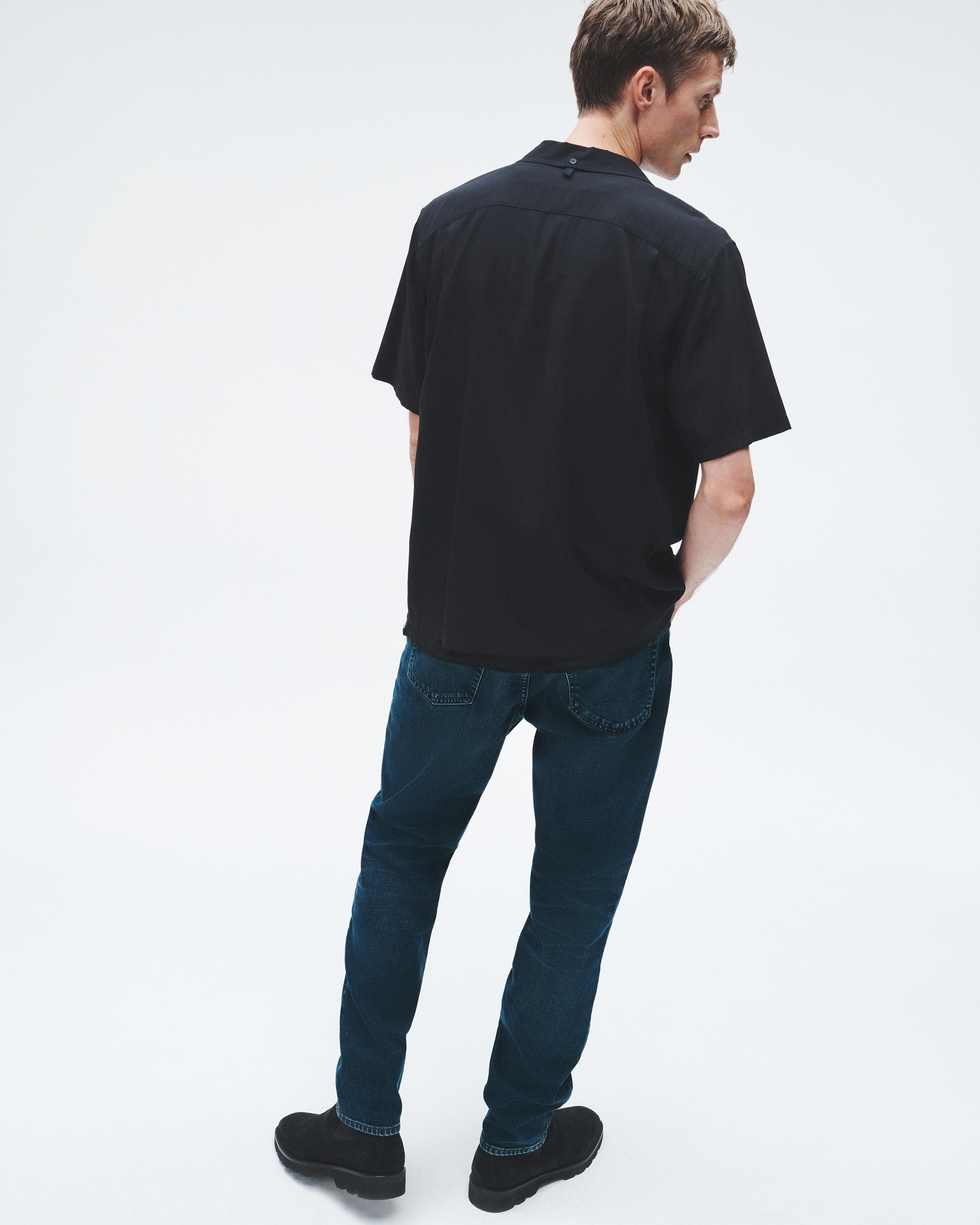 Fit 3 - Cole
Athletic Authentic Stretch Jean - 4