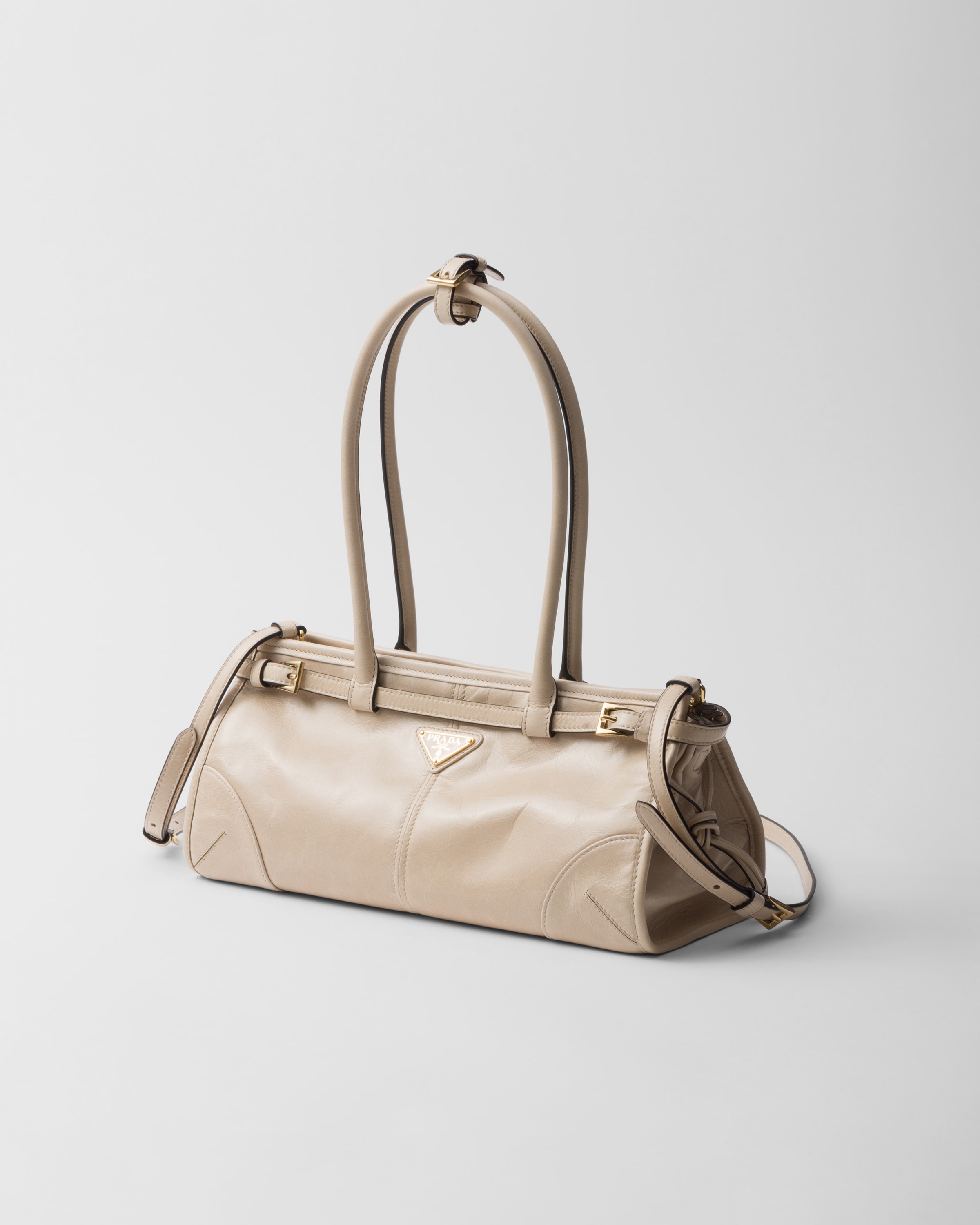 Medium leather handbag - 3