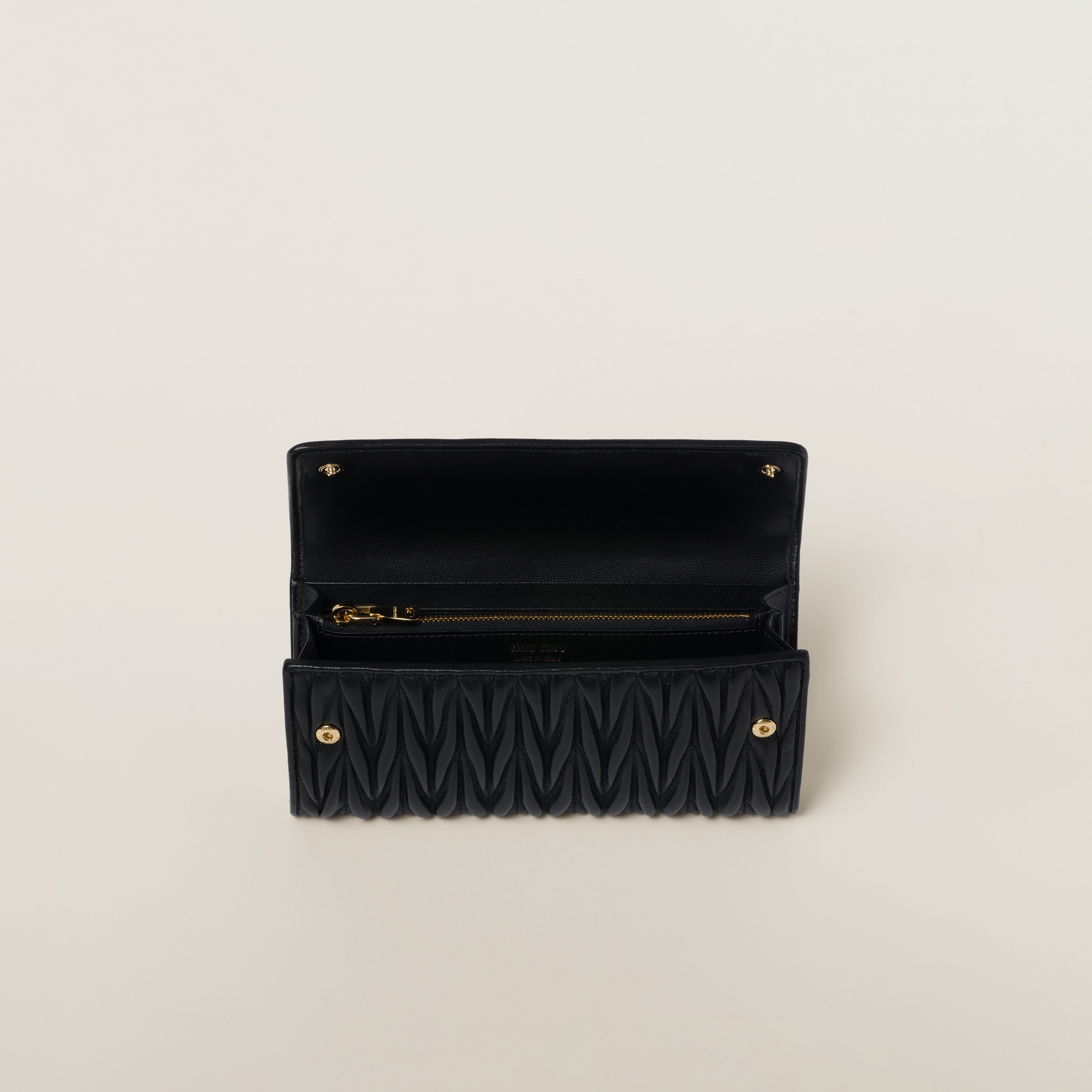 Large matelassé nappa leather wallet - 2
