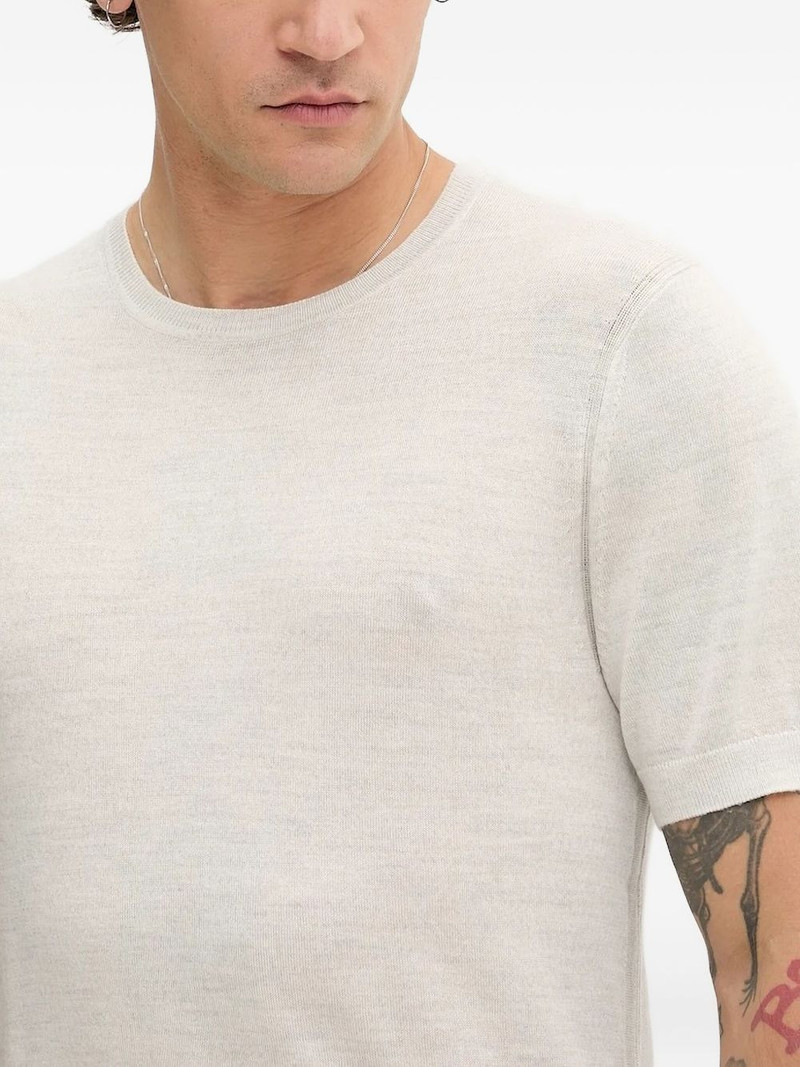 short-sleeve crew-neck T-shirt 3