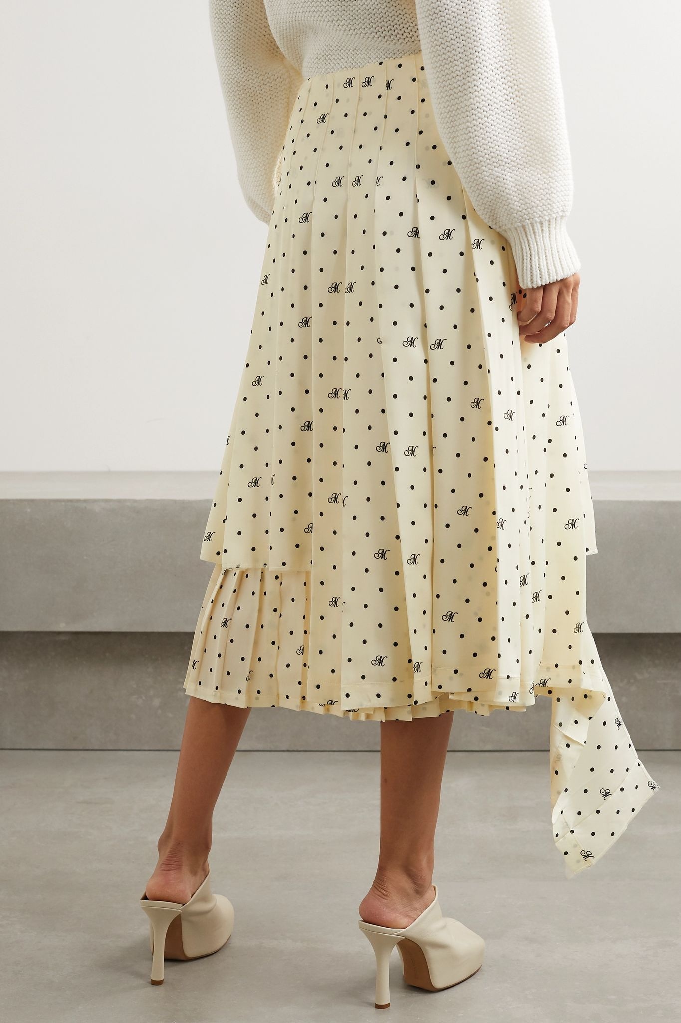 Asymmetric layered pleated polka-dot satin-twill midi skirt - 3