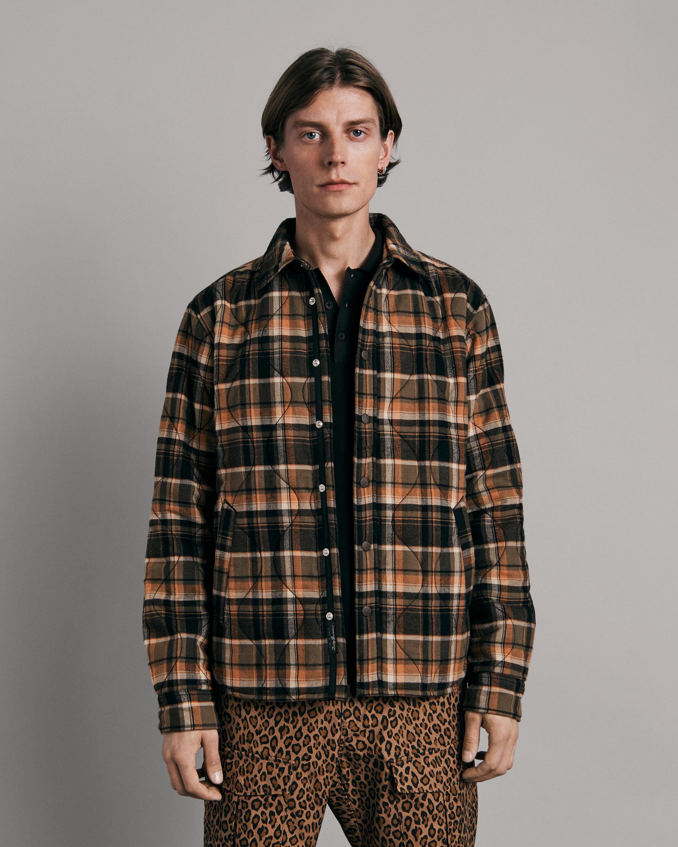 Padded Dane Flannel Jacket
Classic Fit Jacket - 3