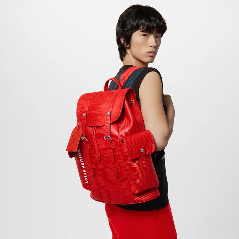 Louis Vuitton Christopher MM outlook