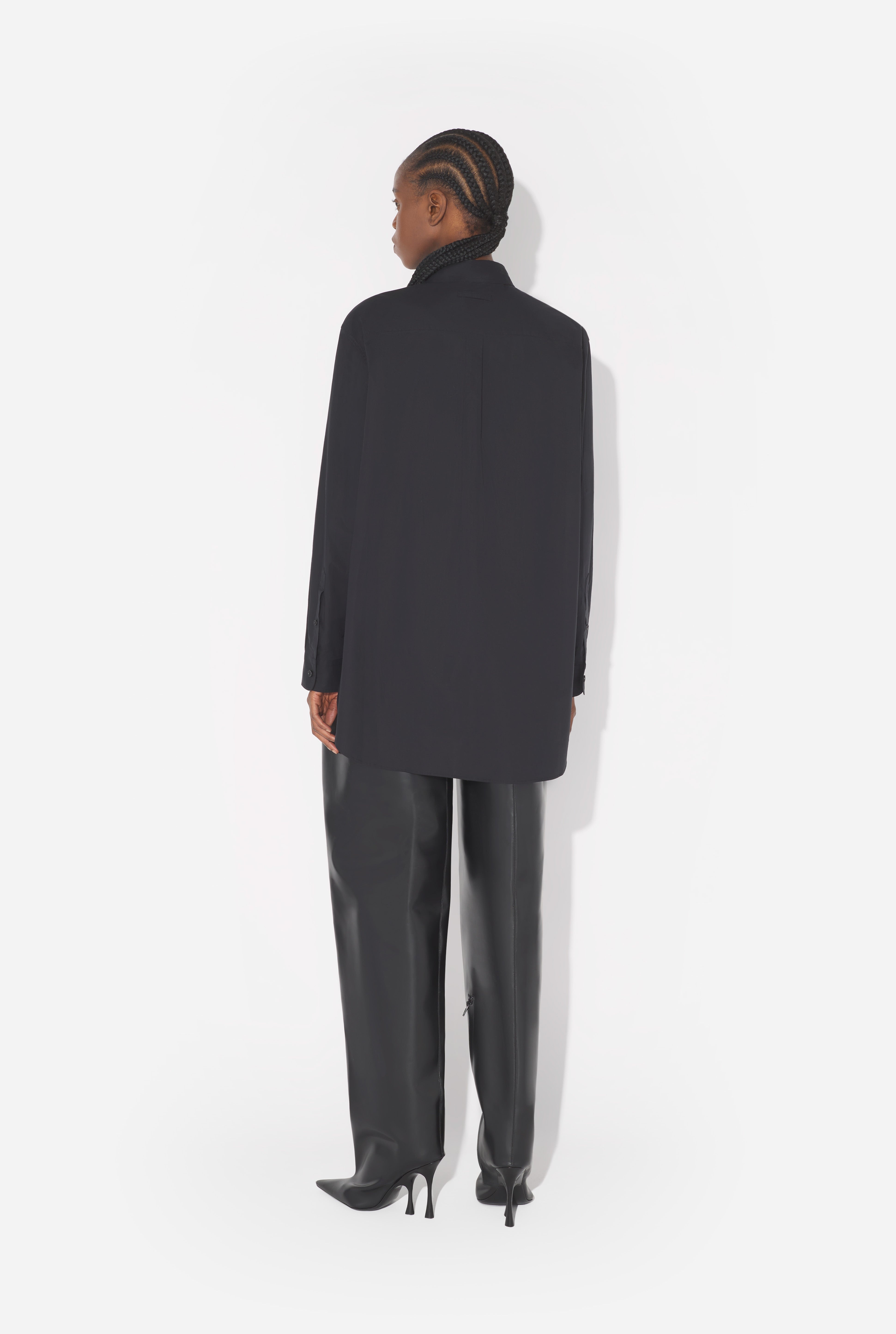 THE BLACK OVERSIZED WATER SHIRT - 2
