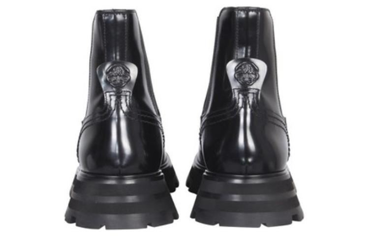 (WMNS) Alexander McQueen Wander Chelsea Boots 'Core Black' 666367WHZ841000 - 4