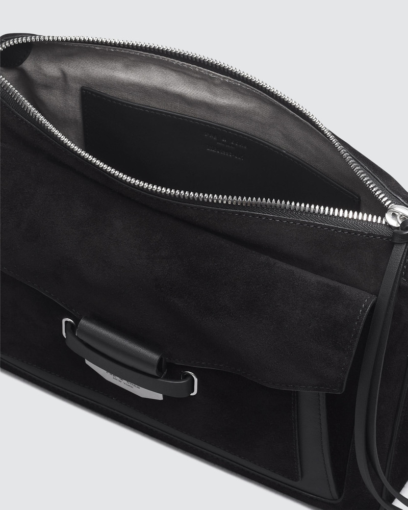 Field Messenger 2.0 - Suede
Messenger Bag 4