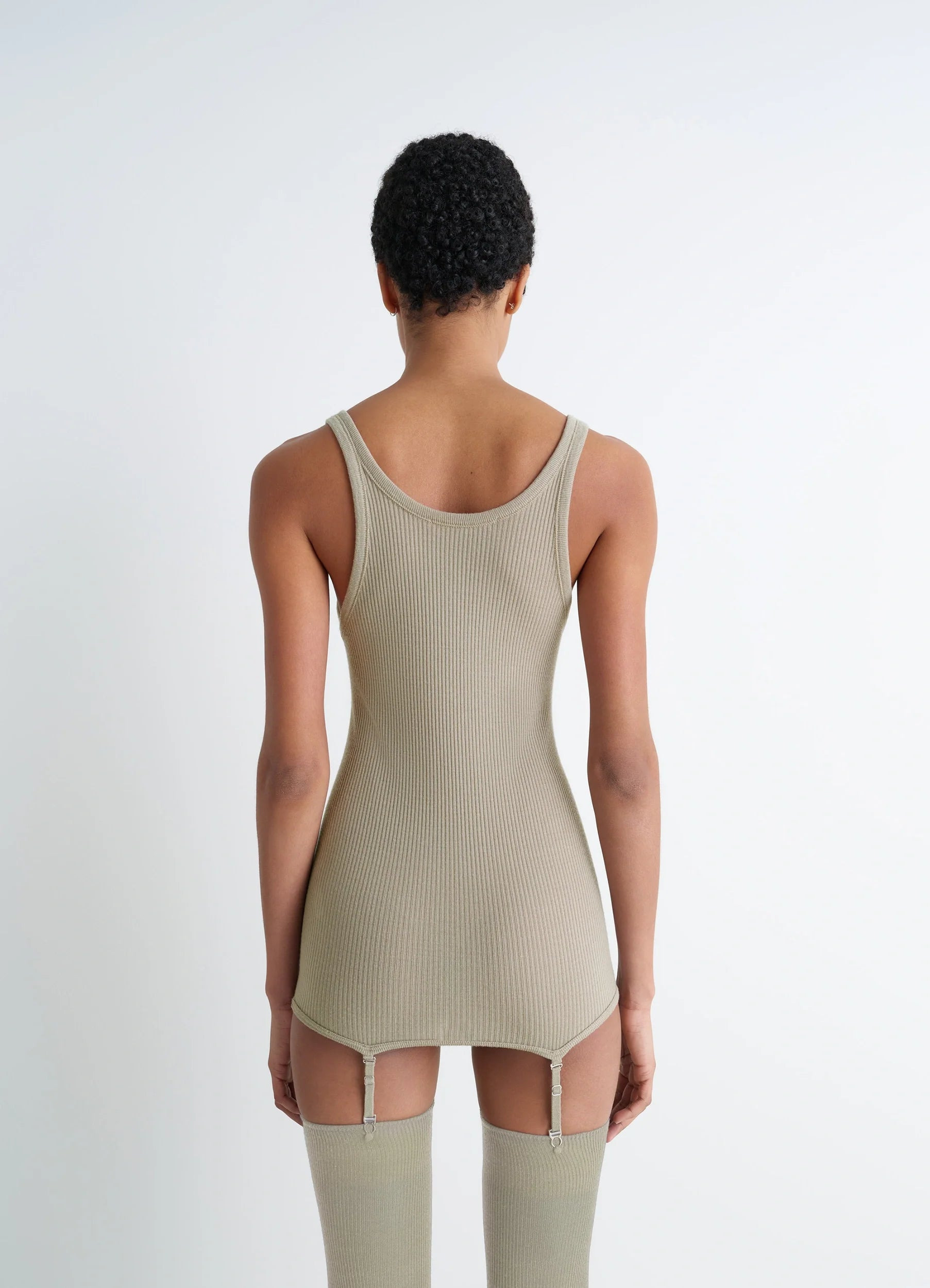 SEAMLESS SHORT SLEEVES TANK TOP WITH  SUSPENDERS - 4