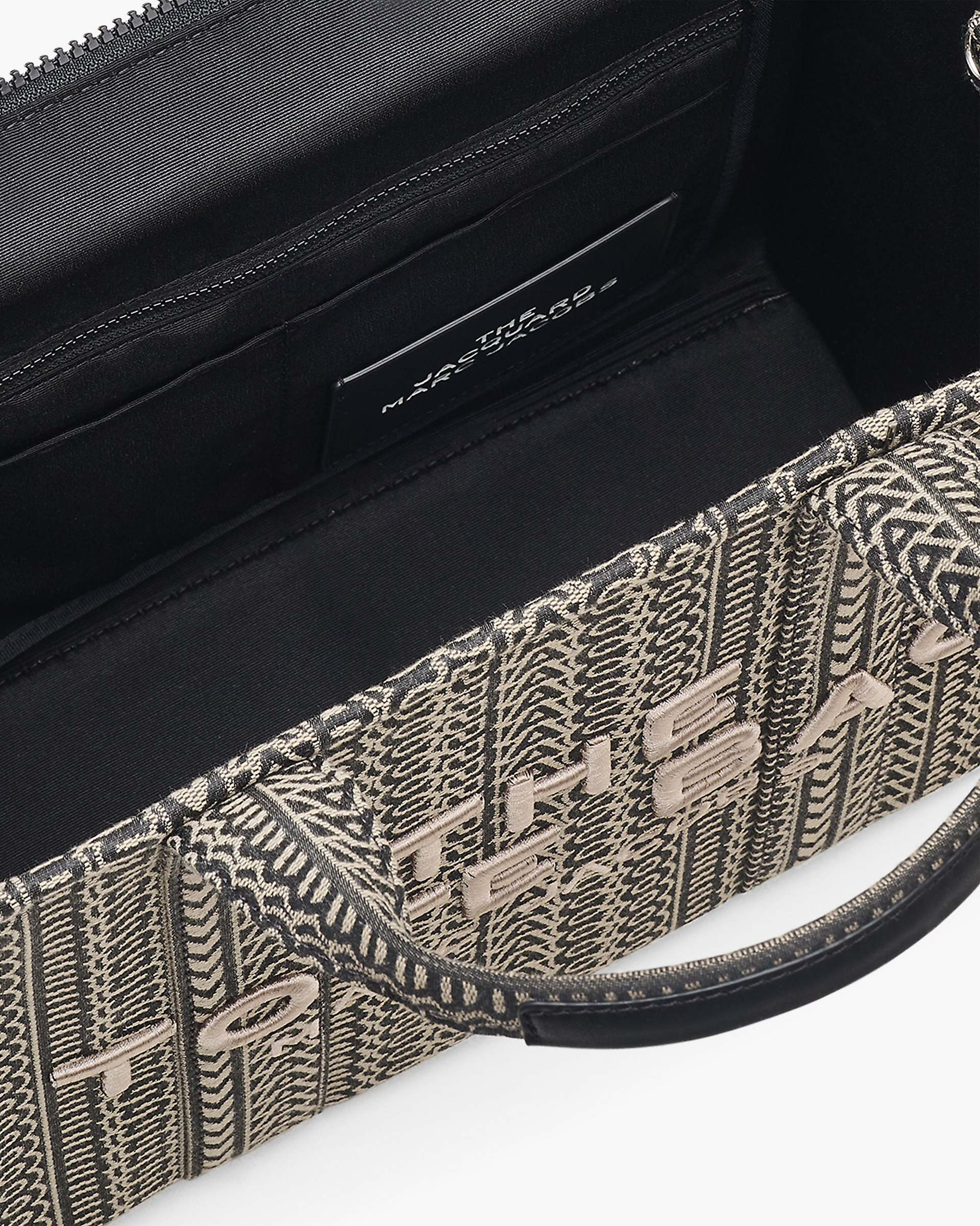 THE MONOGRAM JACQUARD MEDIUM TOTE BAG - 7