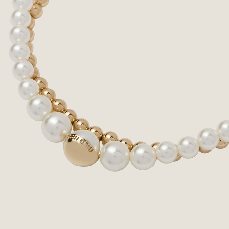 Miu Miu Metal and pearl necklace outlook