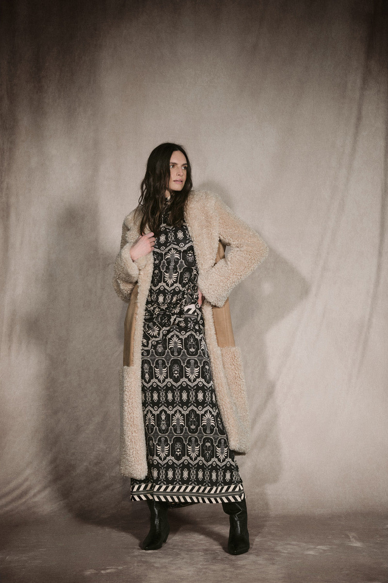 Heaven Of Reverie Top 4