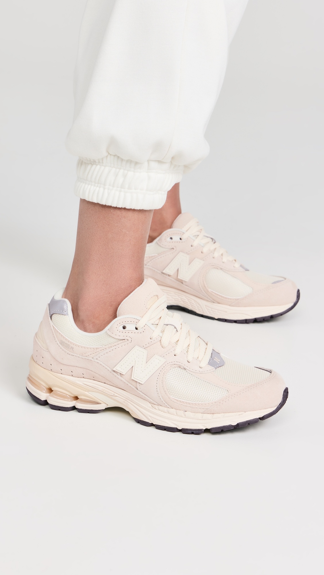 2002R Sneakers - 2