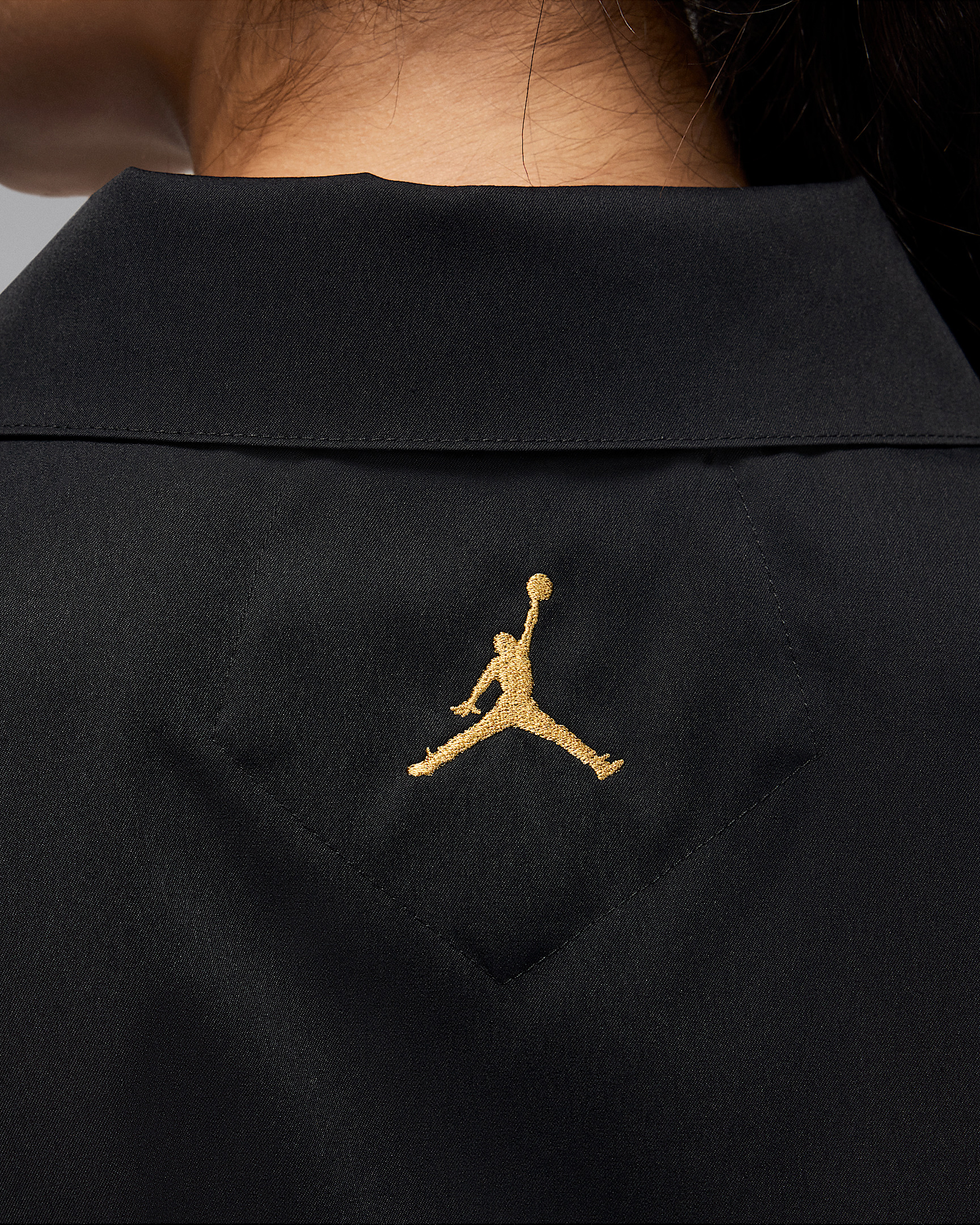Jordan Women's Button-Up Shirt - 5