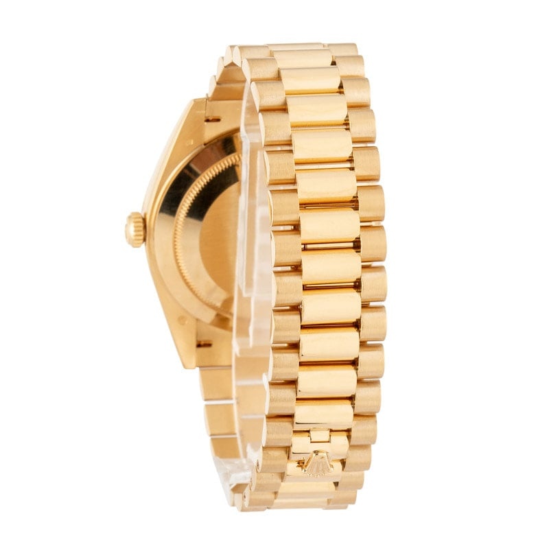 Rolex Day-Date 40 Ref 228238 Baguette Diamond Dial - 3