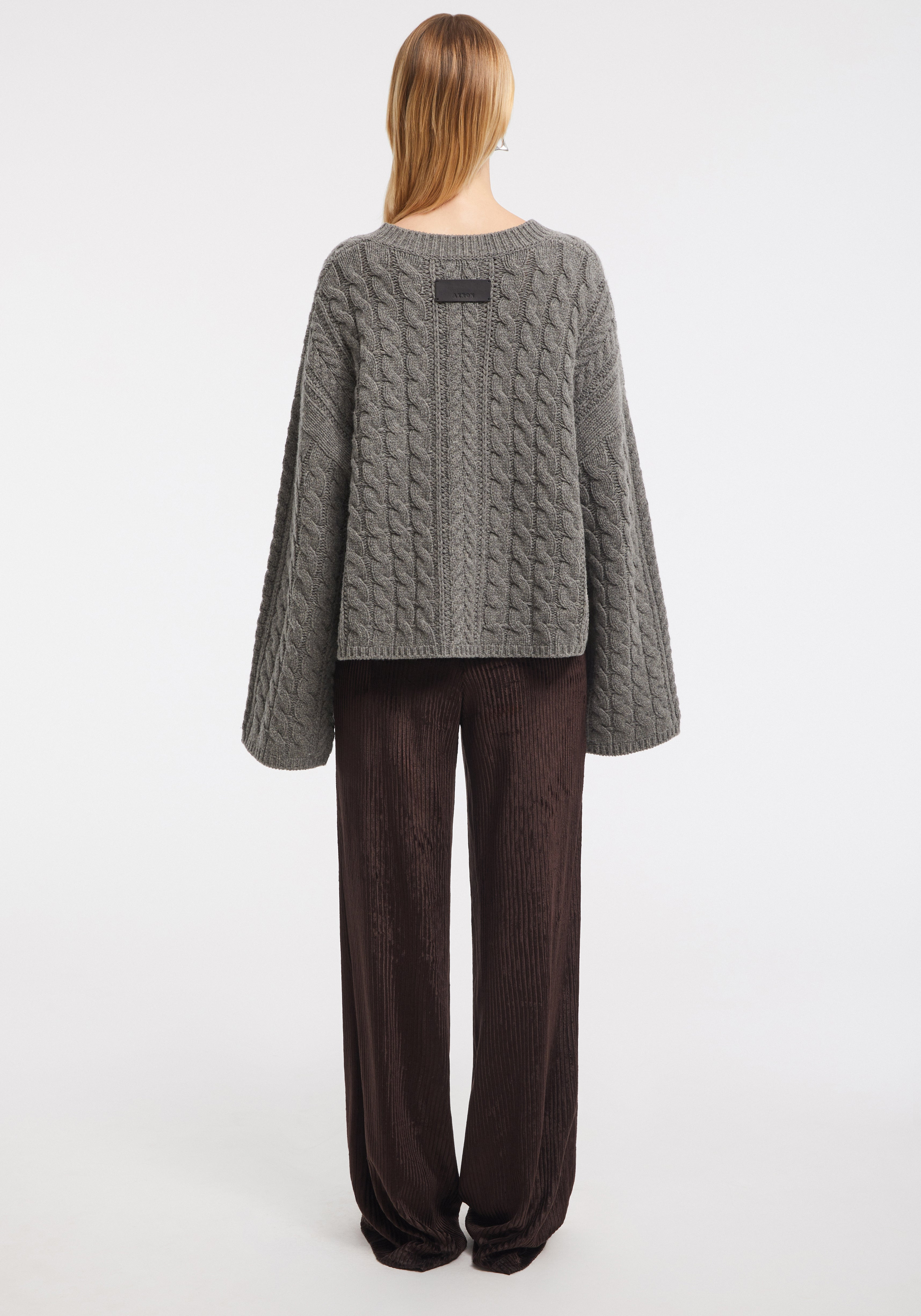 JIL
Cable-knit merino sweater - 5
