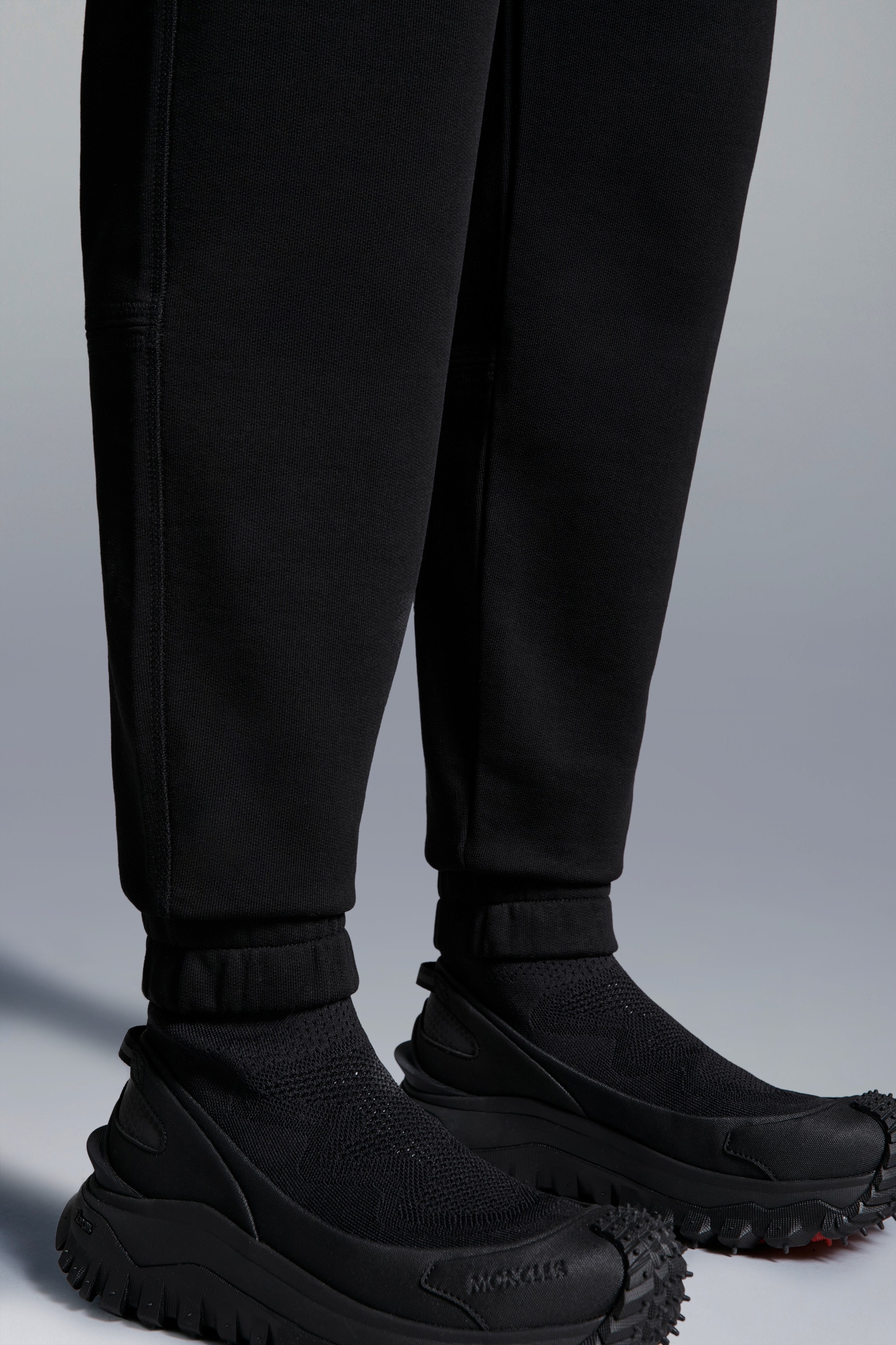 Embossed Logo Sweatpants - 6