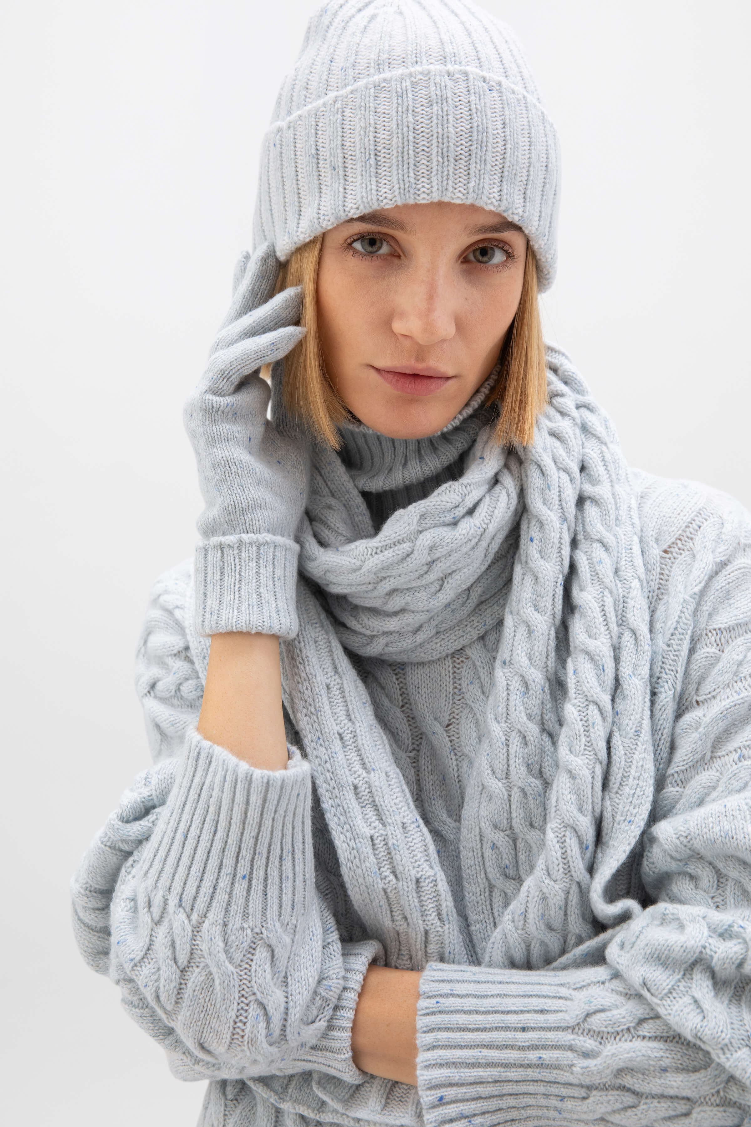Donegal Cashmere Rib Blue Beanie - 3