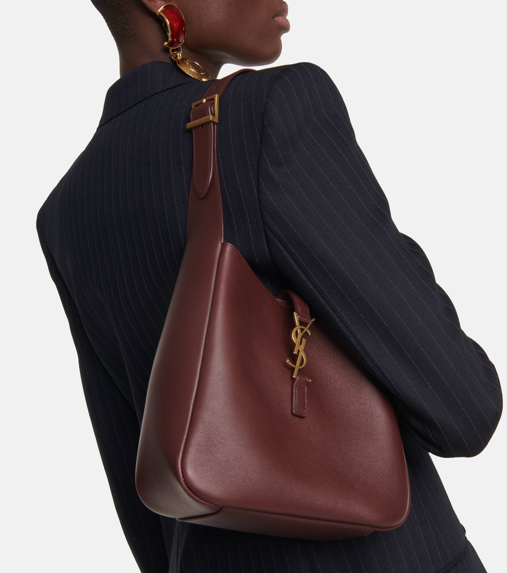 Le 5 à 7 Small leather shoulder bag - 2