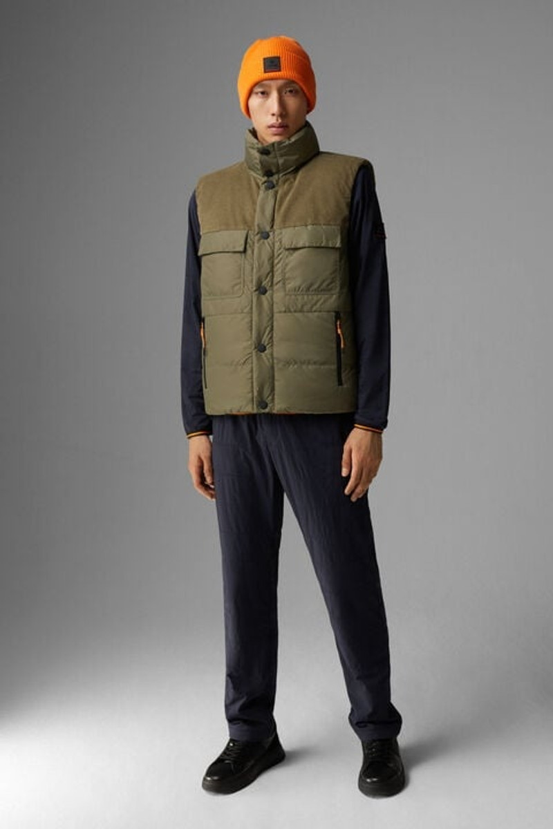 BOGNER Duke Quilted gilet in Olive green outlook