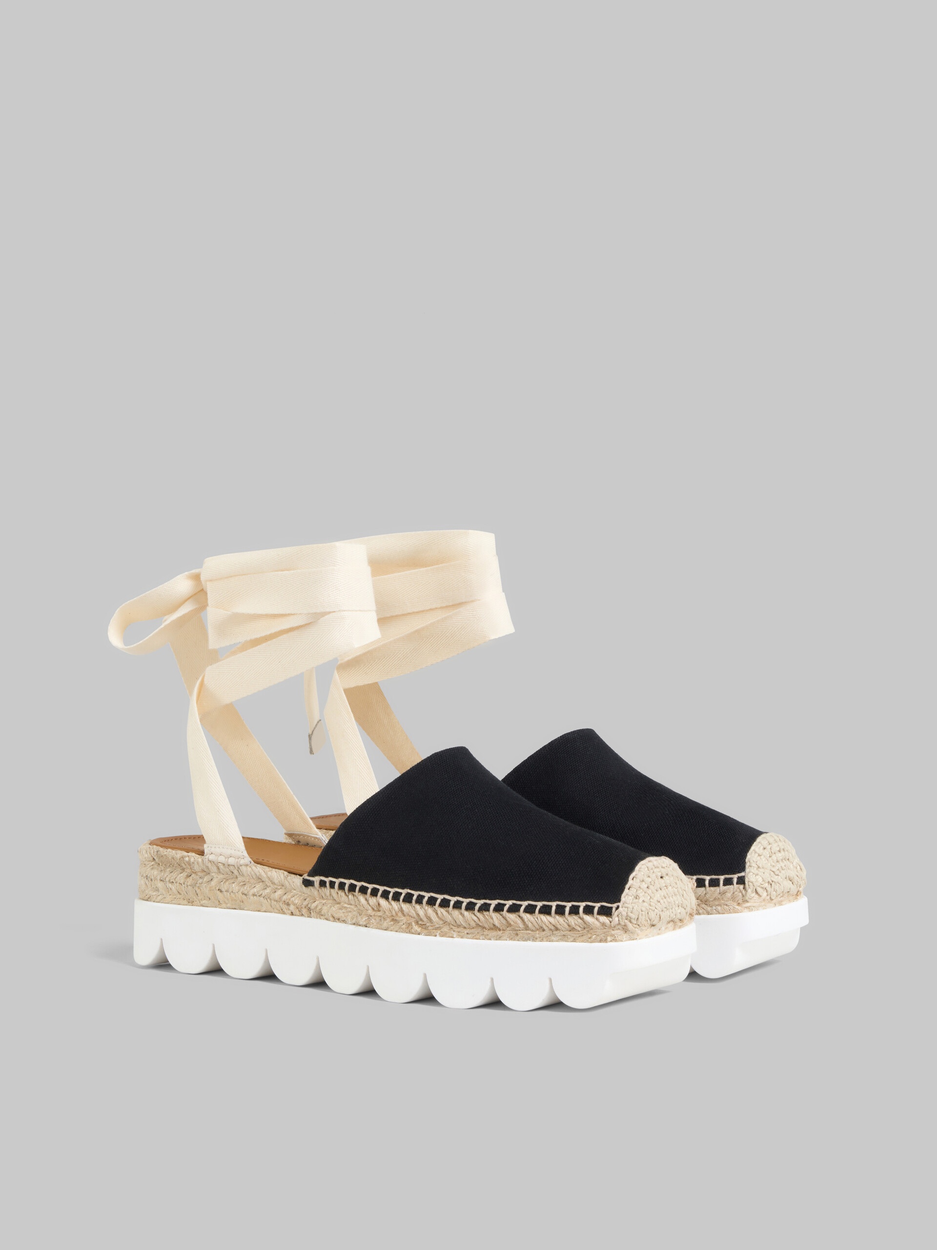 BLACK CANVAS PETAL ESPADRILLAS - 2