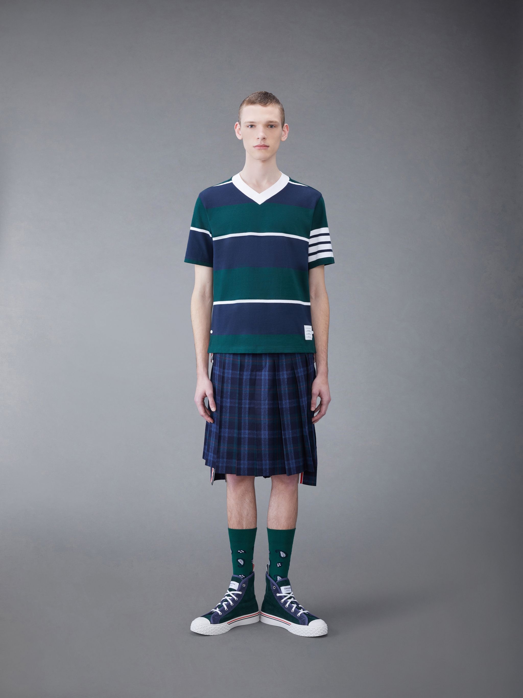 Rugby Stripe 4-Bar V-neck Tee - 3