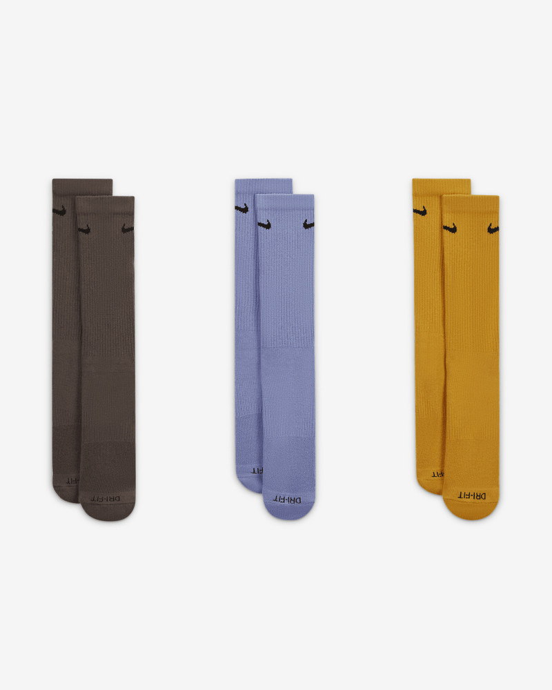 Nike Nike Everyday Plus Cushioned Training Crew Socks (3 Pairs) outlook