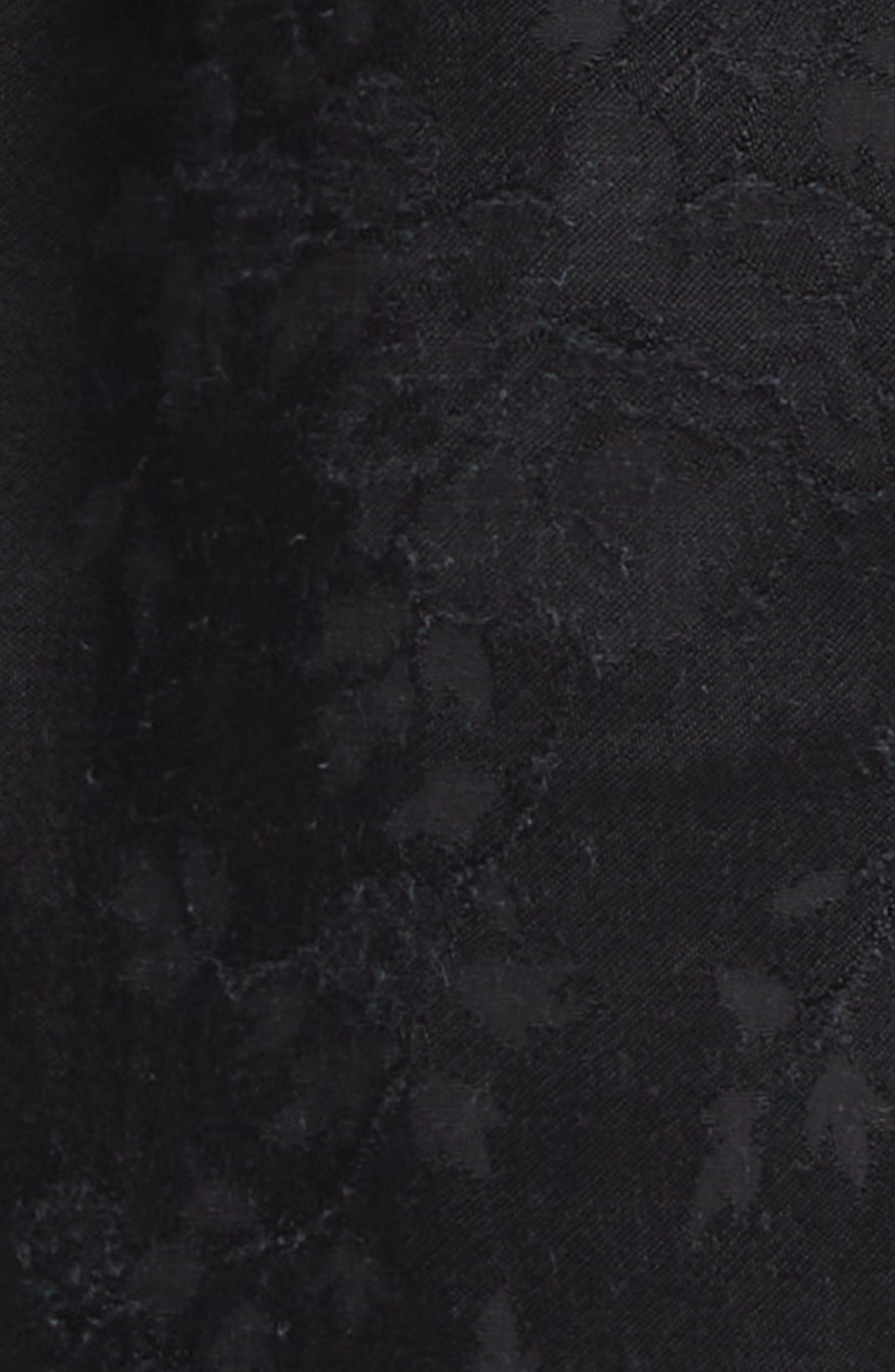 SONG FOR THE MUTE Raw Hem Elastic Waist Shorts in Black at Nordstrom - 7