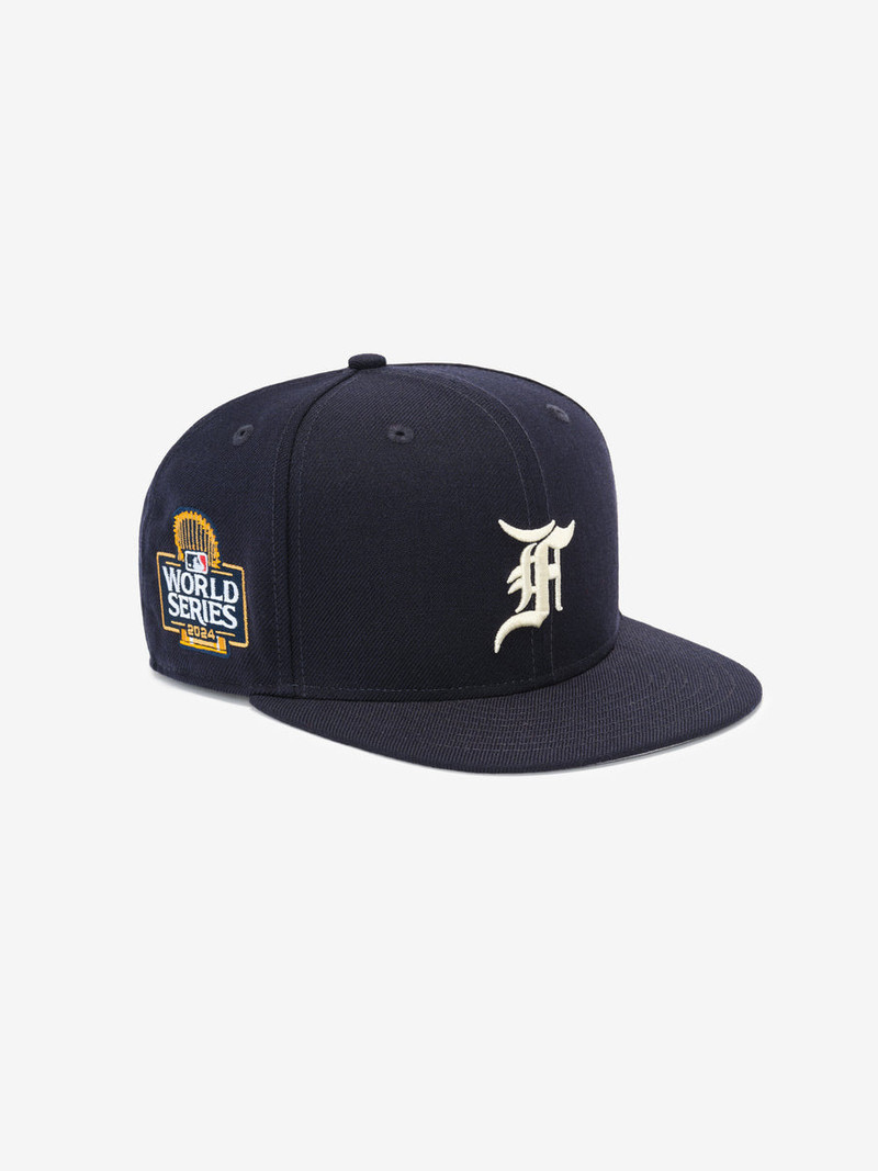 ESSENTIALS New York Yankees 59Fifty Cap outlook