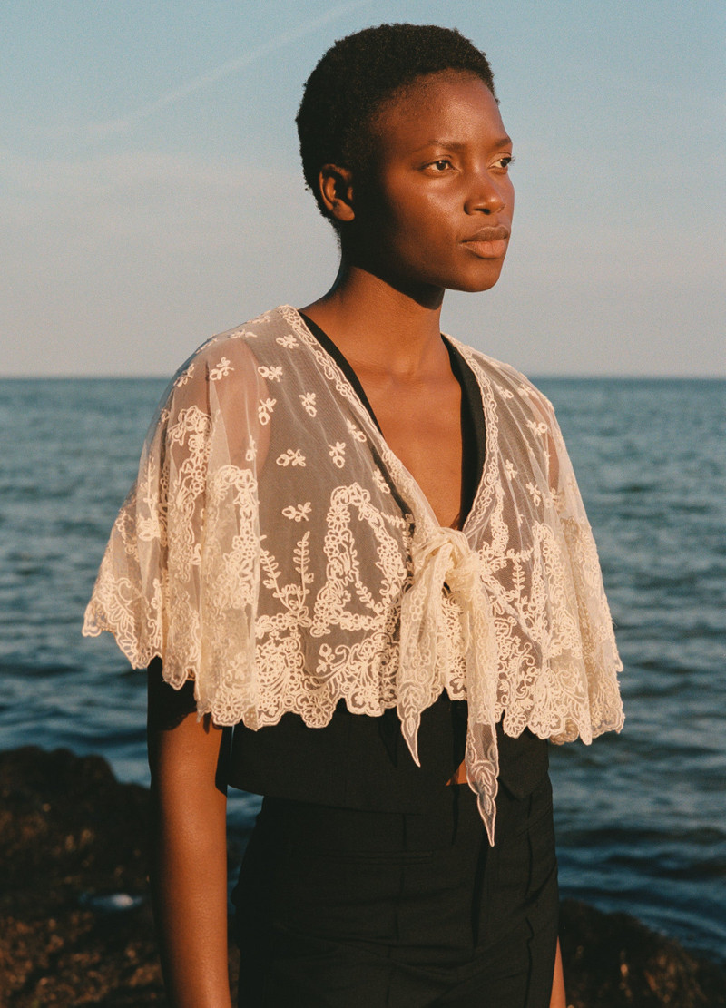 Elisa Vest 3