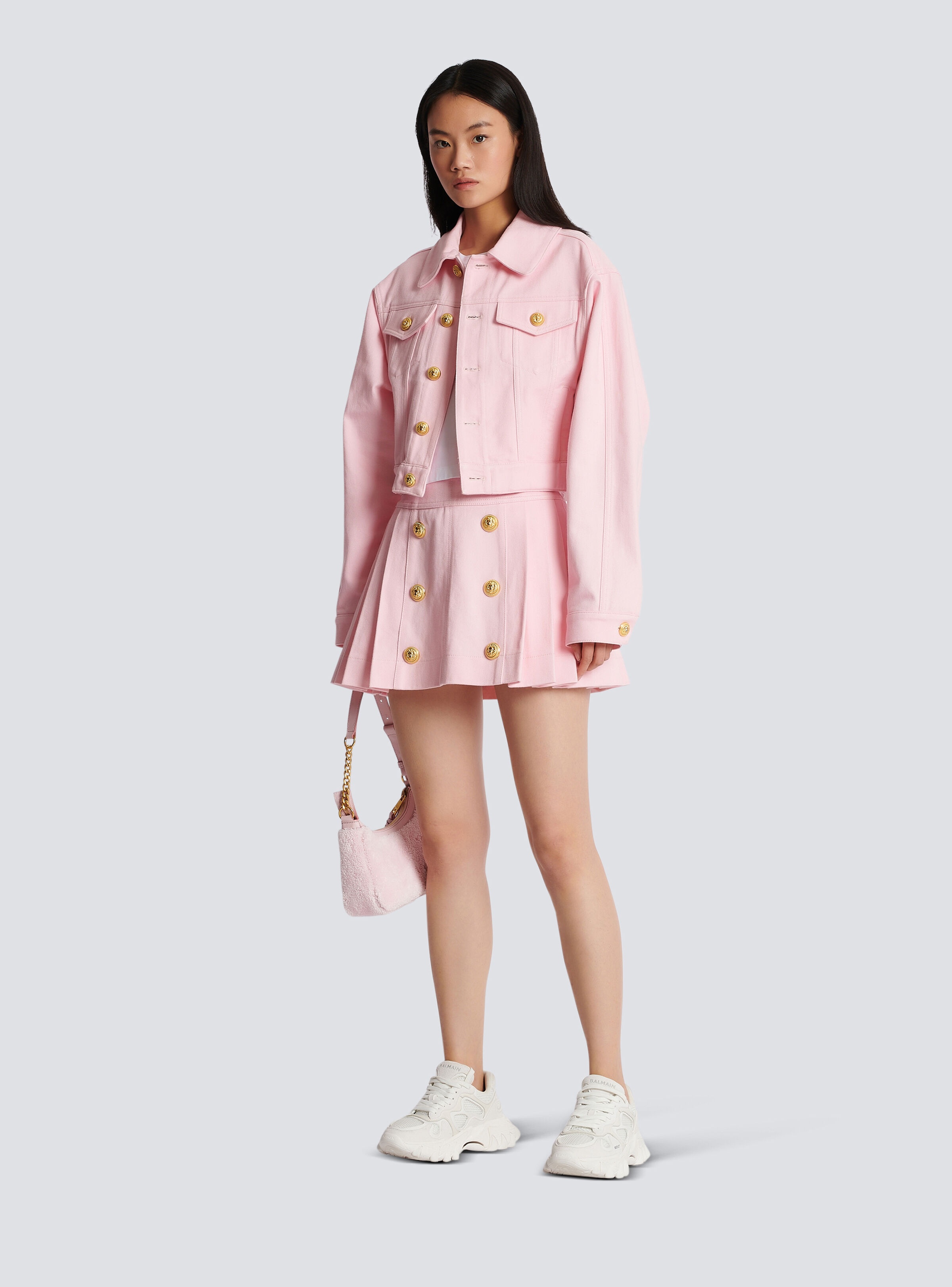 Cropped faded denim jacket - 2