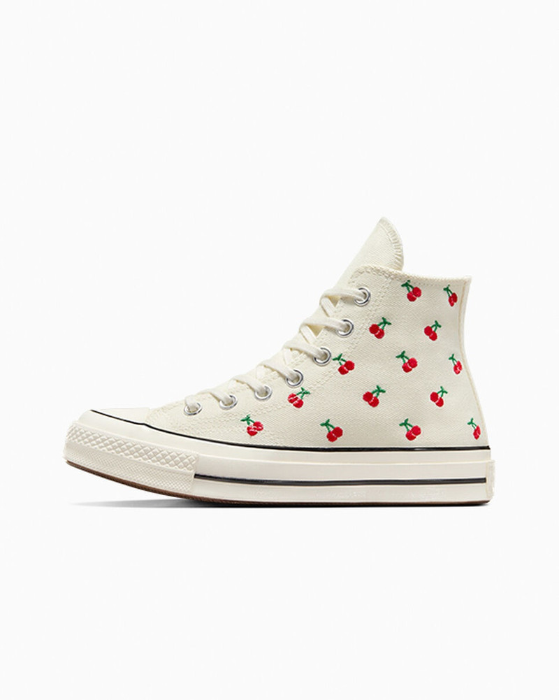 Converse Chuck 70 Cherries outlook