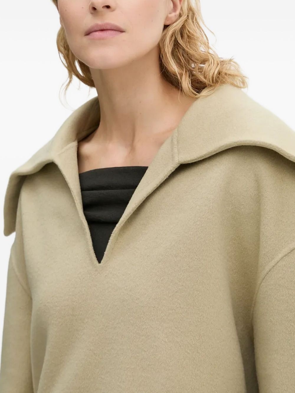 oversized-collar top - 5