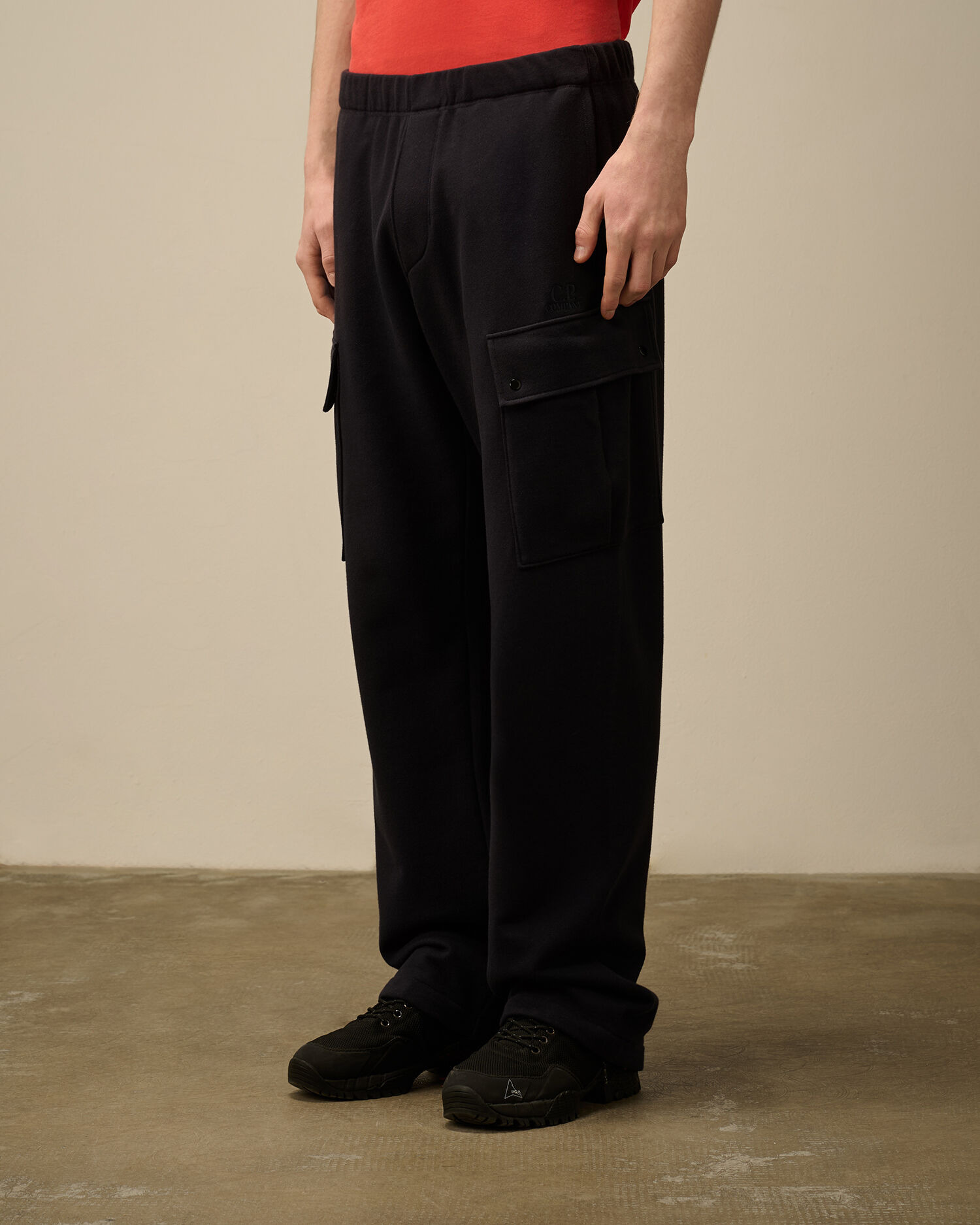 Diagonal Raised Fleece Cargo Sweatpants - 3