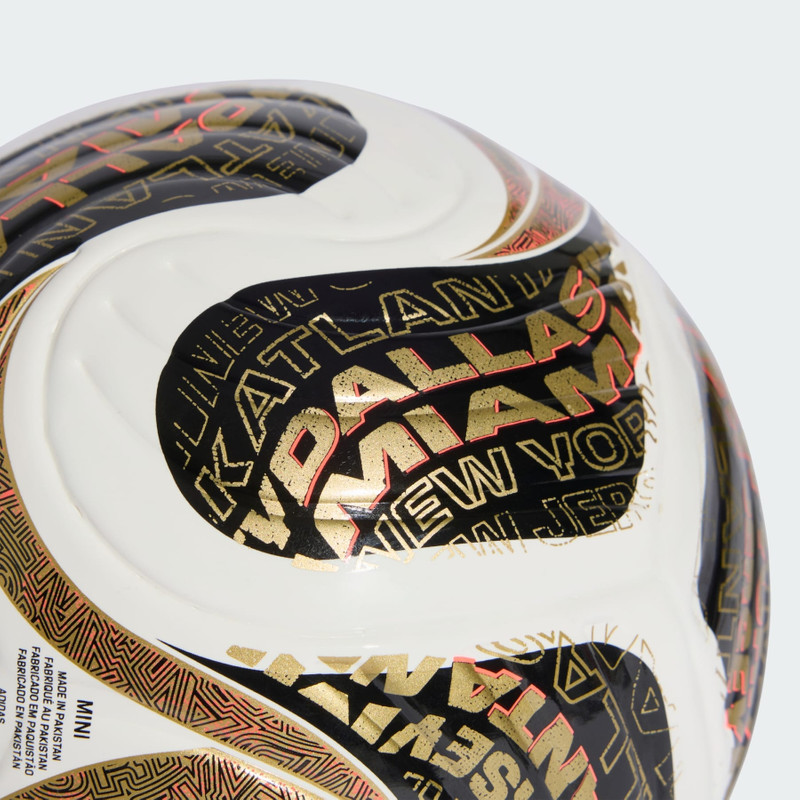 FIFA World Cup 26™ Trionda Finals Mini Ball 4