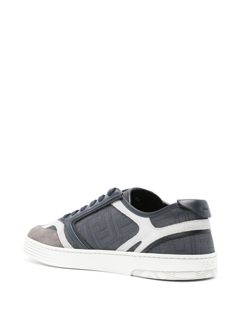 logo-embroidered panelled sneakers - 3