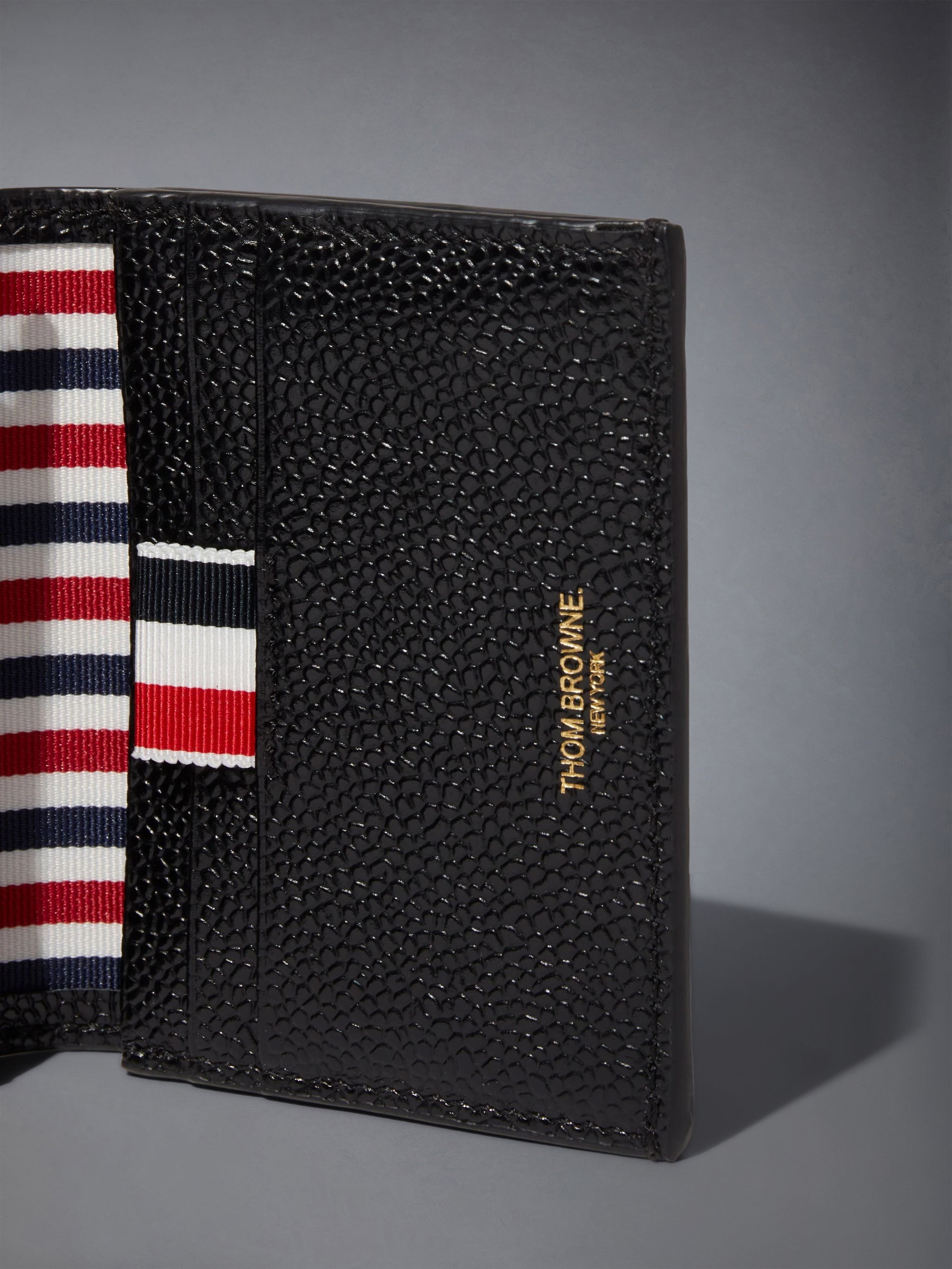 PEBBLE GRAIN DOUBLE CARD HOLDER - 3
