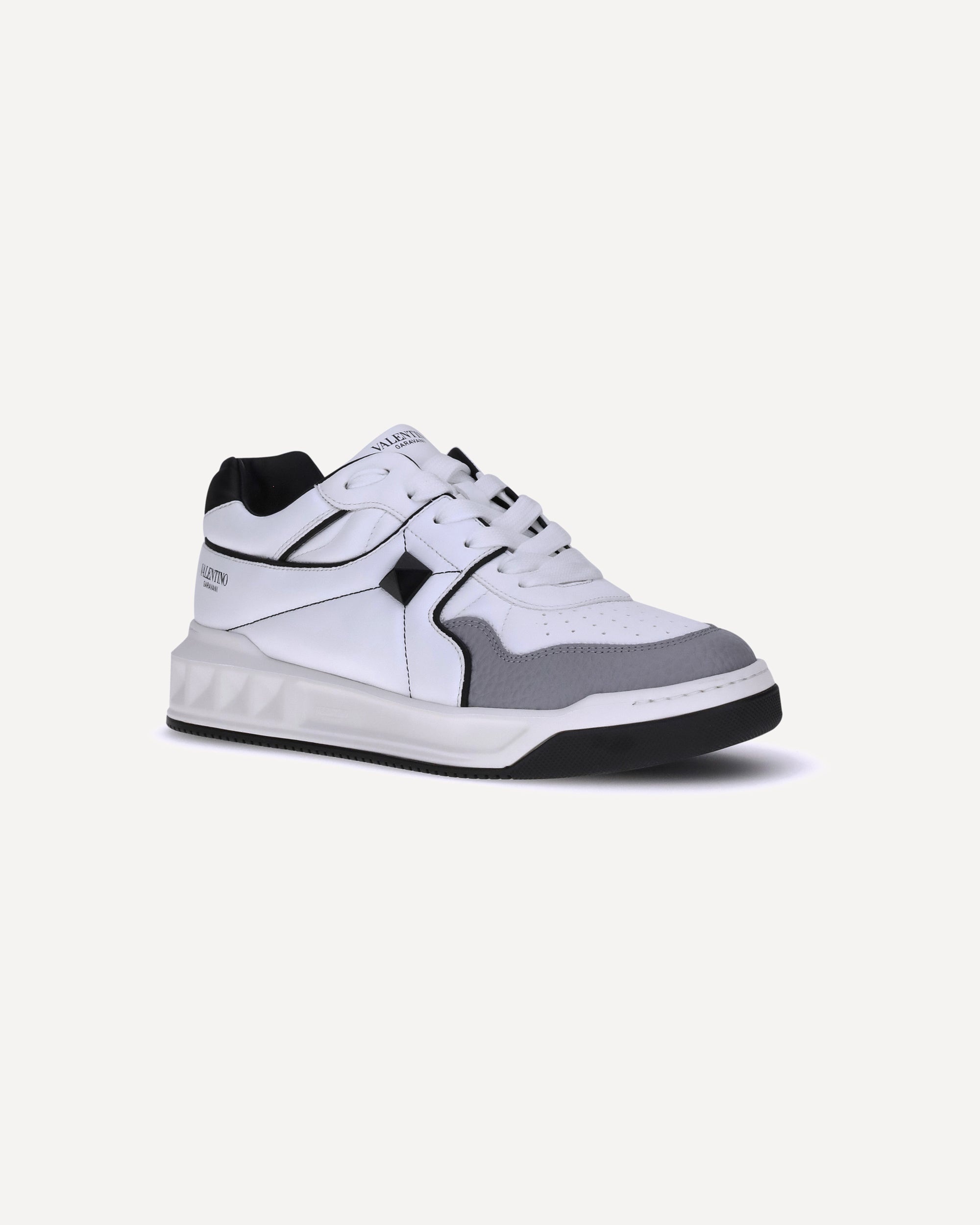 One Stud Low-Top Sneakers - 2